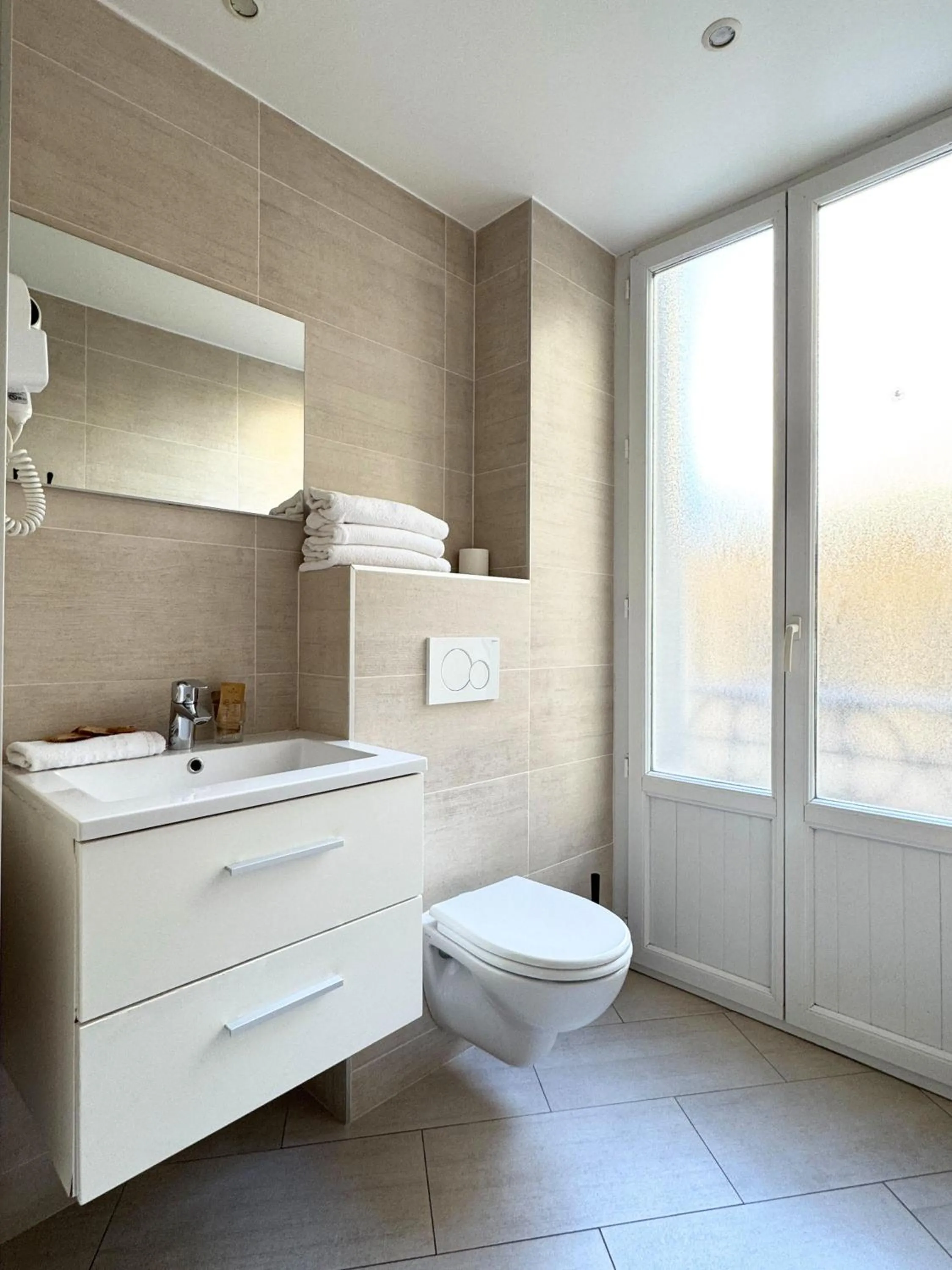 Triple Room in Trocadero