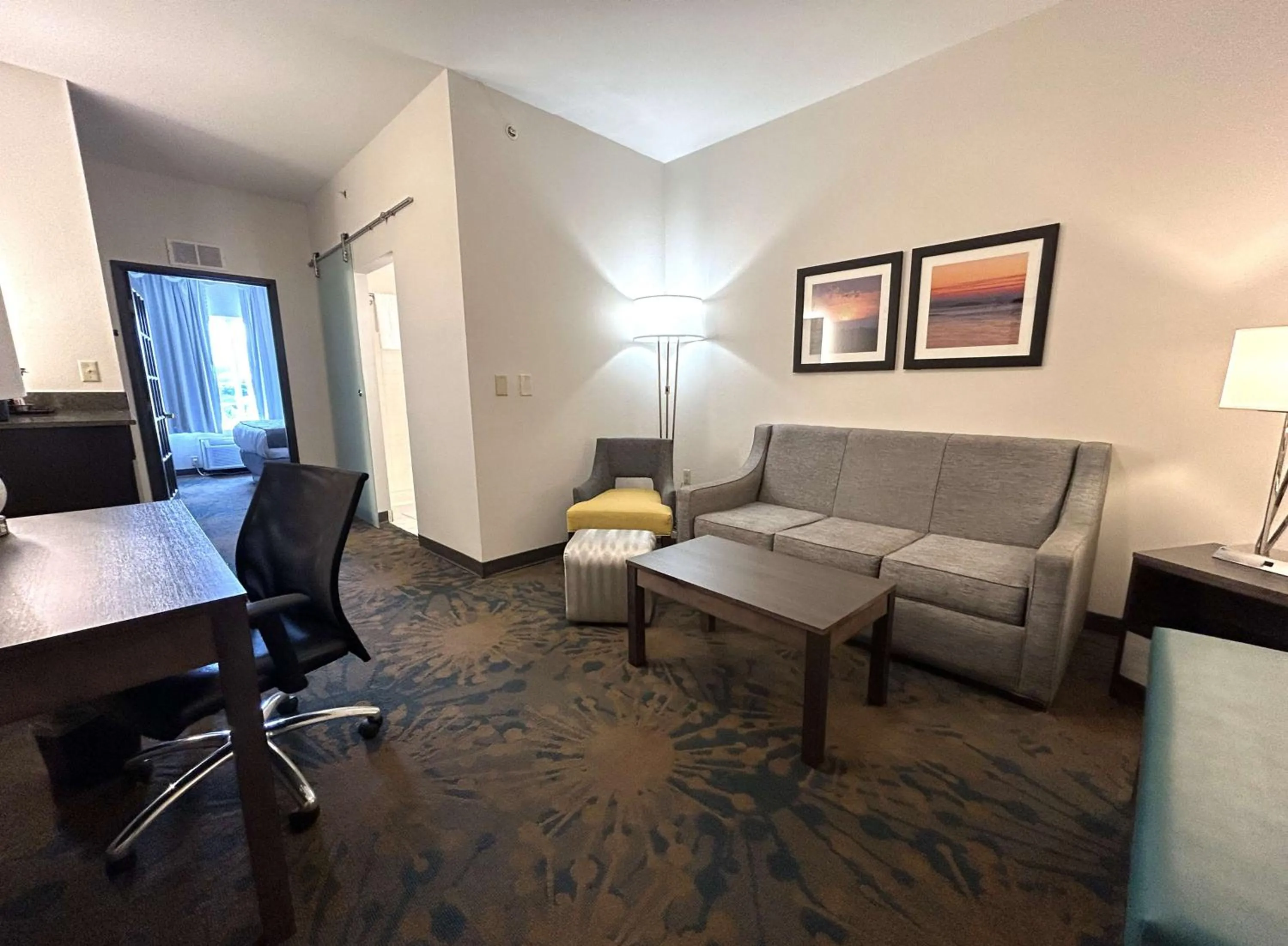 Queen Suite with Two Queen Beds and Sofa Bed - Non-Smoking in Best Western Erie Inn & Suites