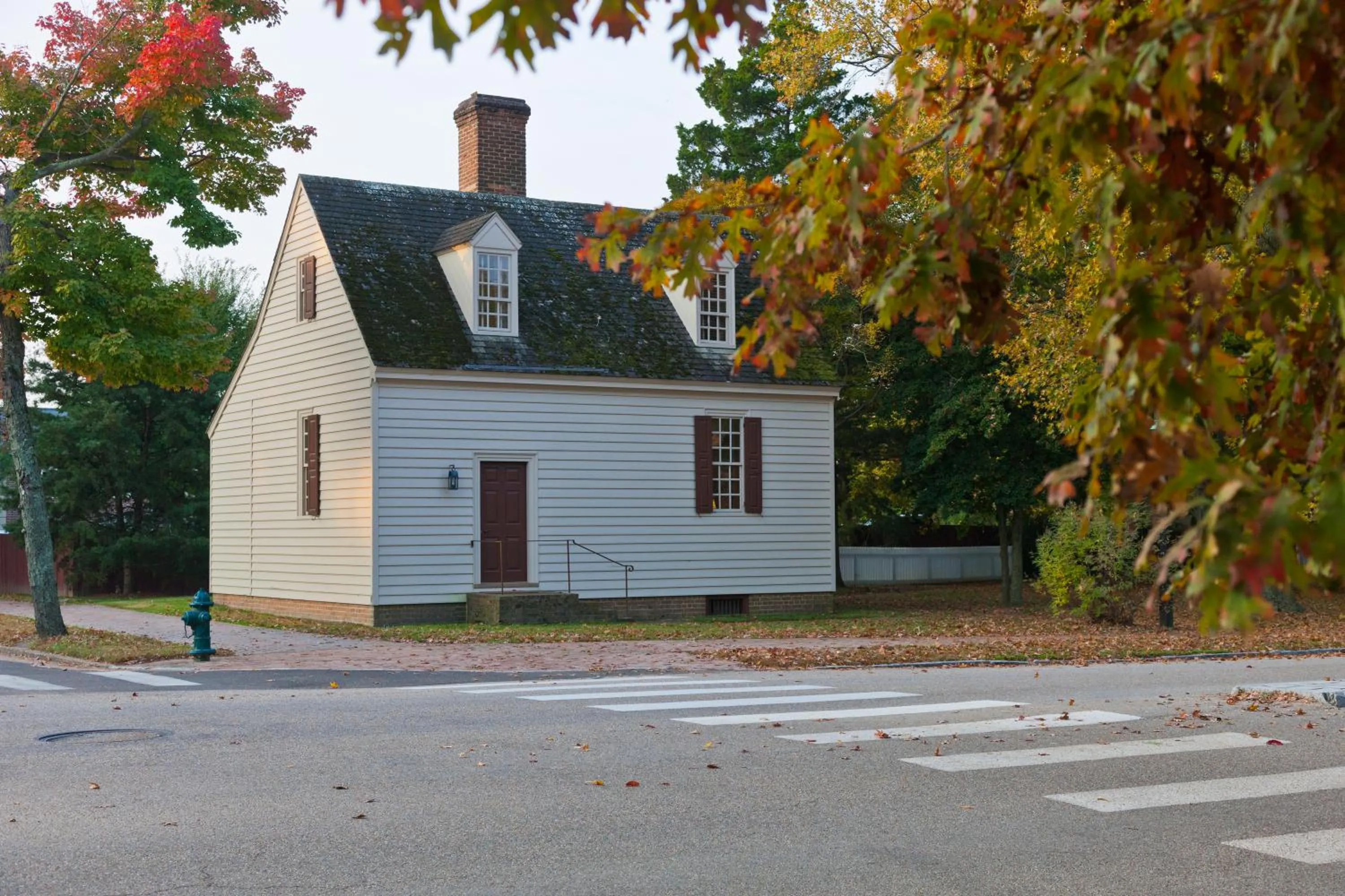 Two-Bedroom Deluxe Colonial House with Two Living Rooms  in Colonial Houses, an official Colonial Williamsburg Hotel