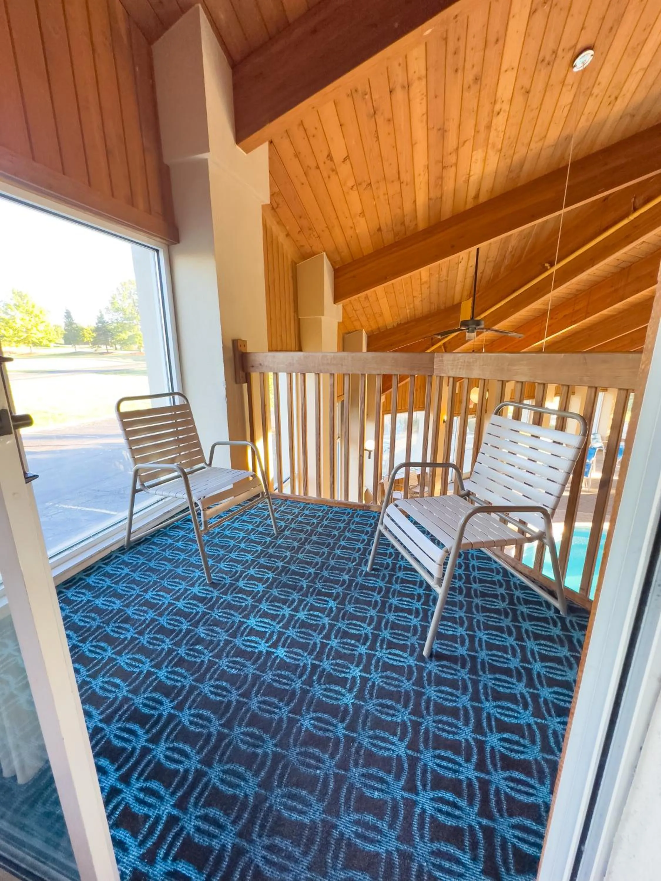 Deluxe King Suite - Non-Smoking in Baymont by Wyndham Howell/Brighton