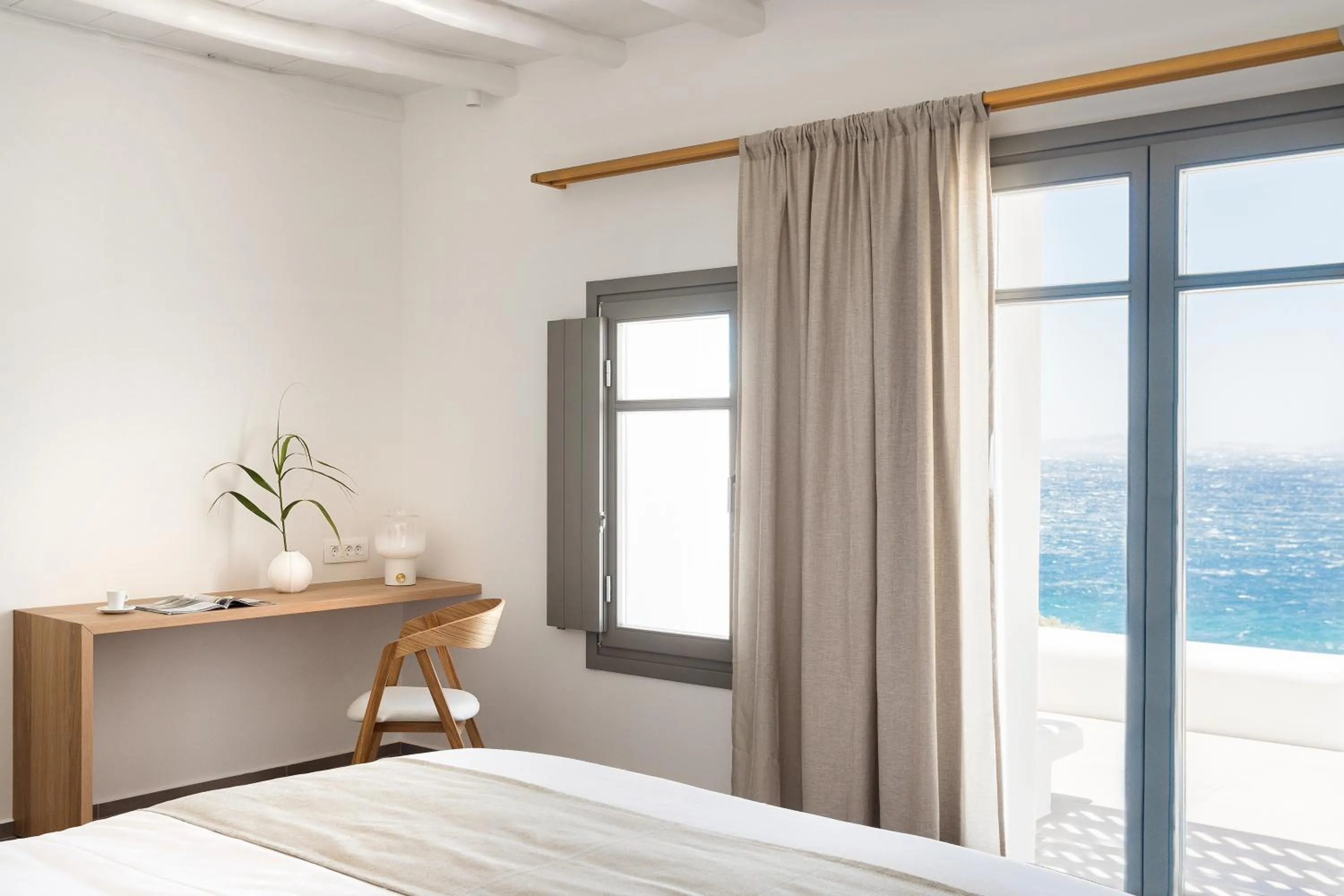Honeymoon  Suite with Private Pool and  Sea View in Mykonos Soul Luxury Suites