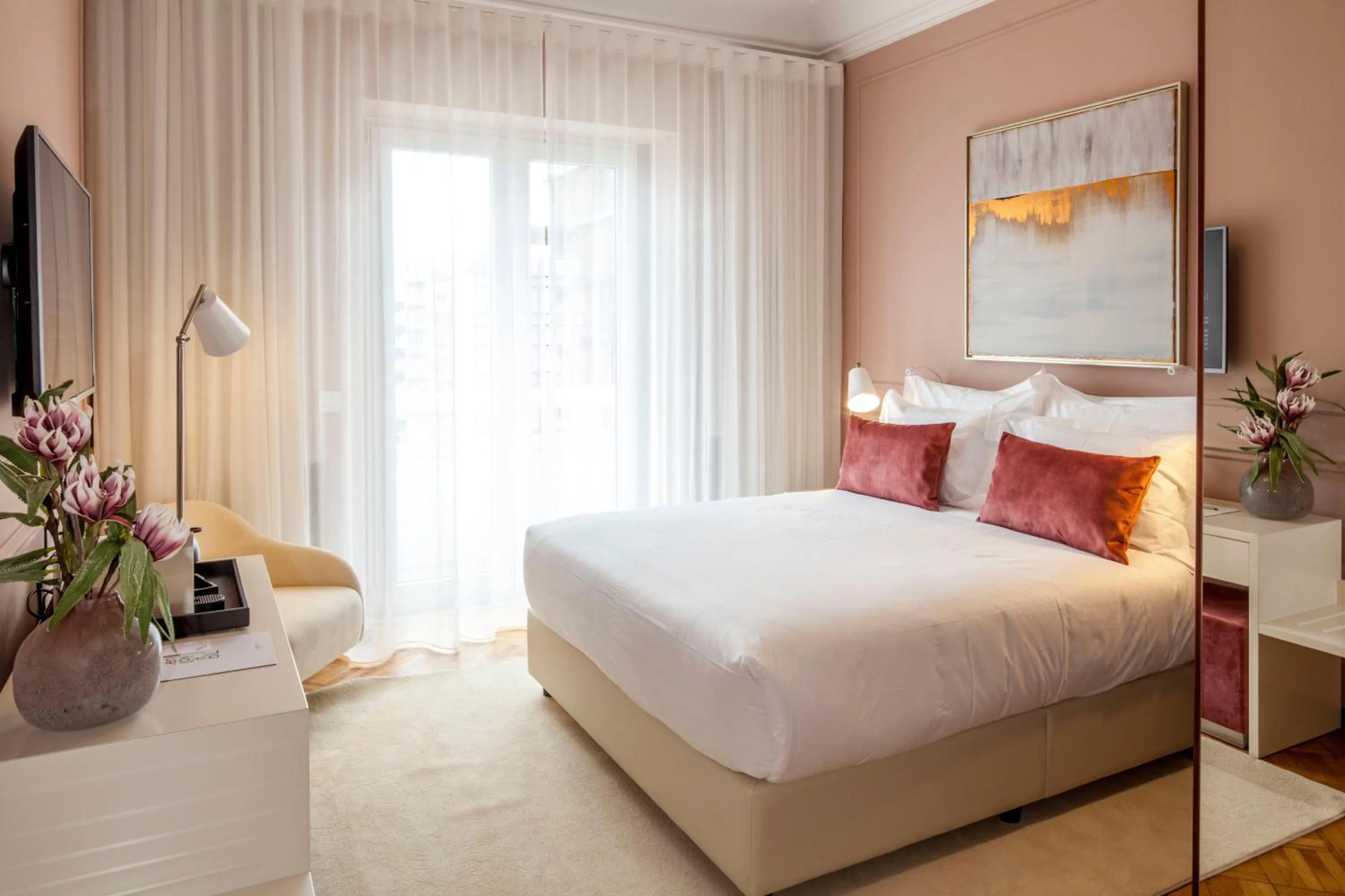 Deluxe Double Room in Luzeiros Suites