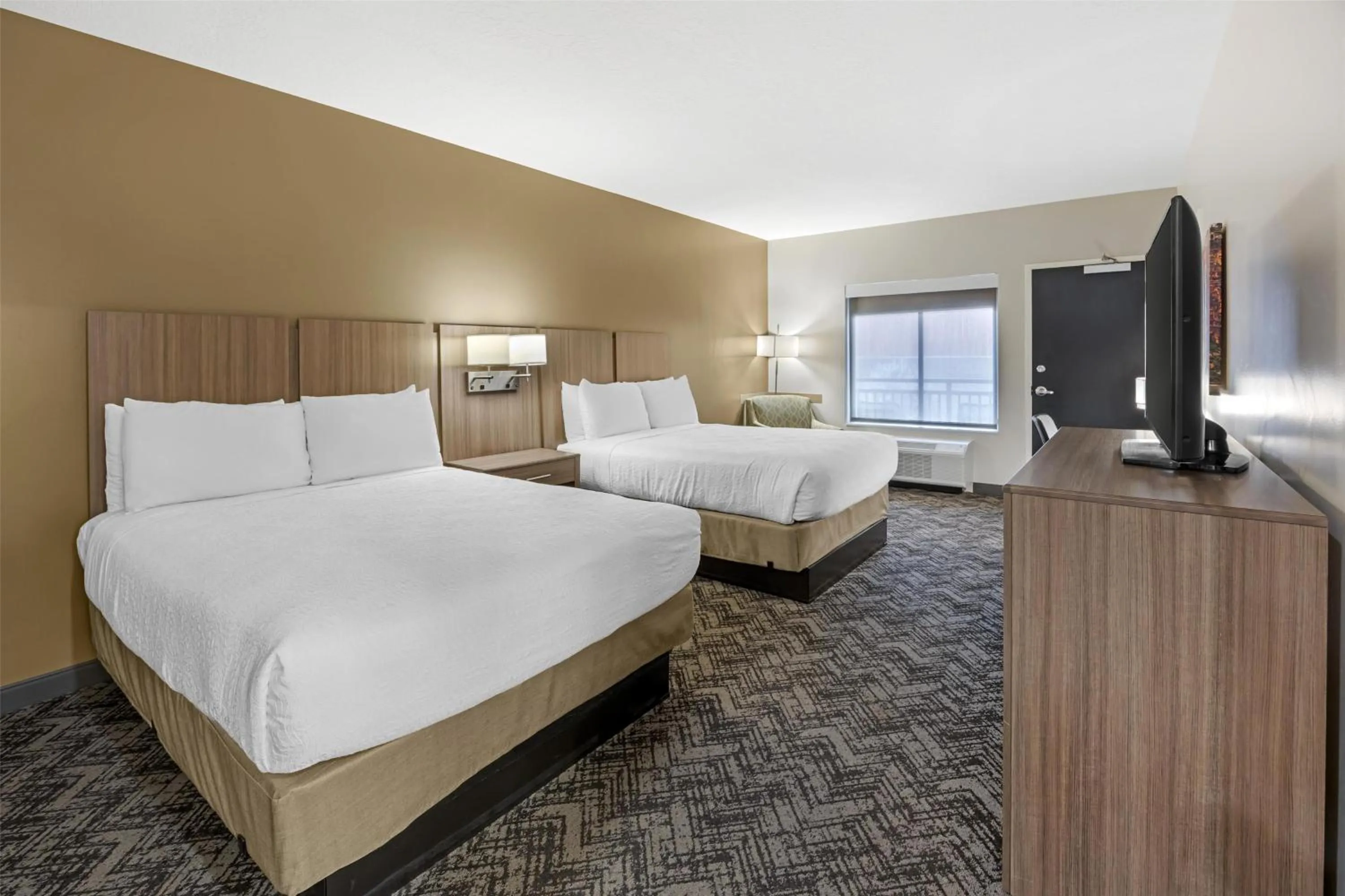 Two-Bedrooms Queen Suite in Best Western Plus Zion Canyon Inn & Suites