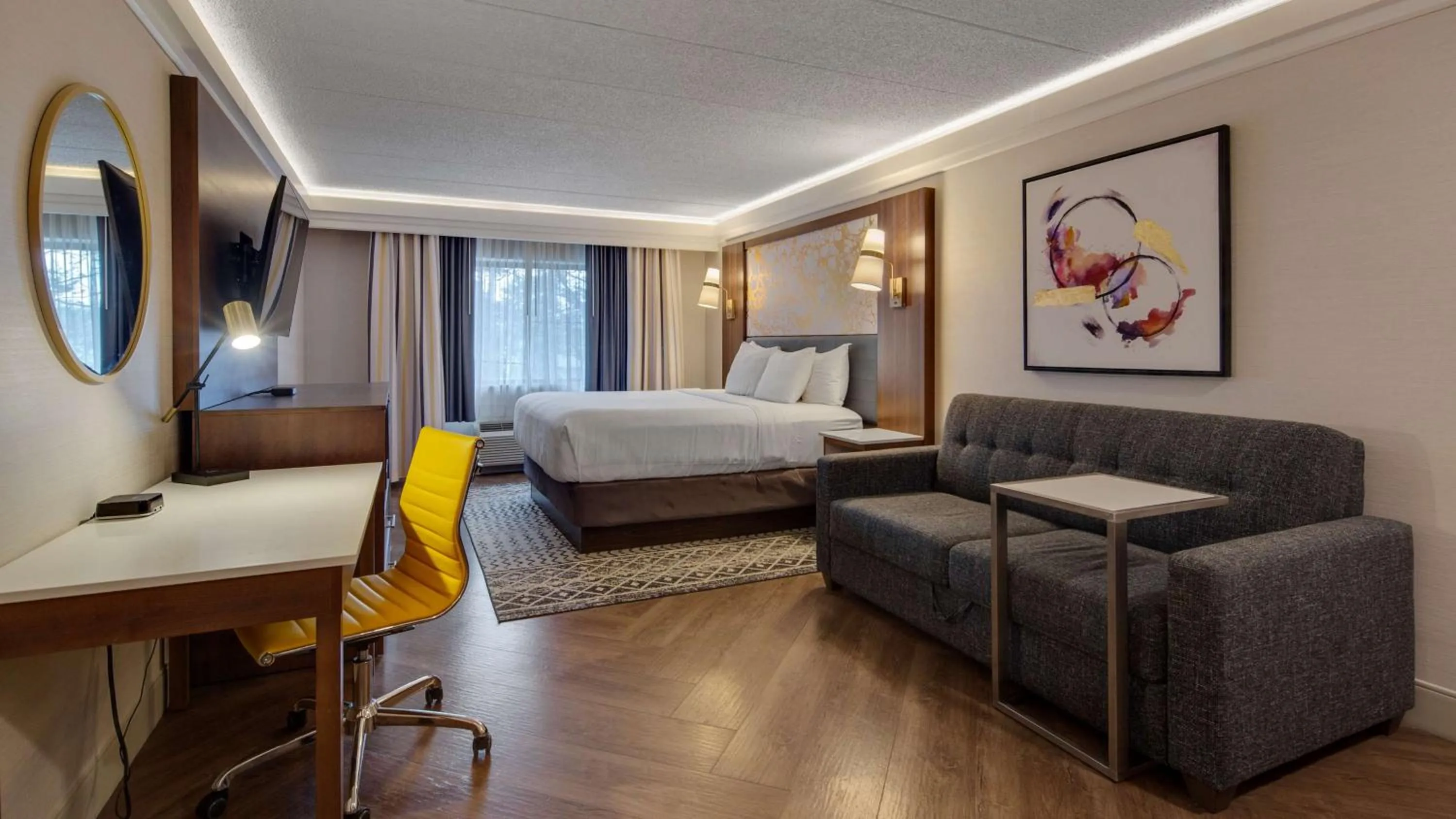 King Room with Sofa Bed in The Hub Murray Hill, BW Premier Collection