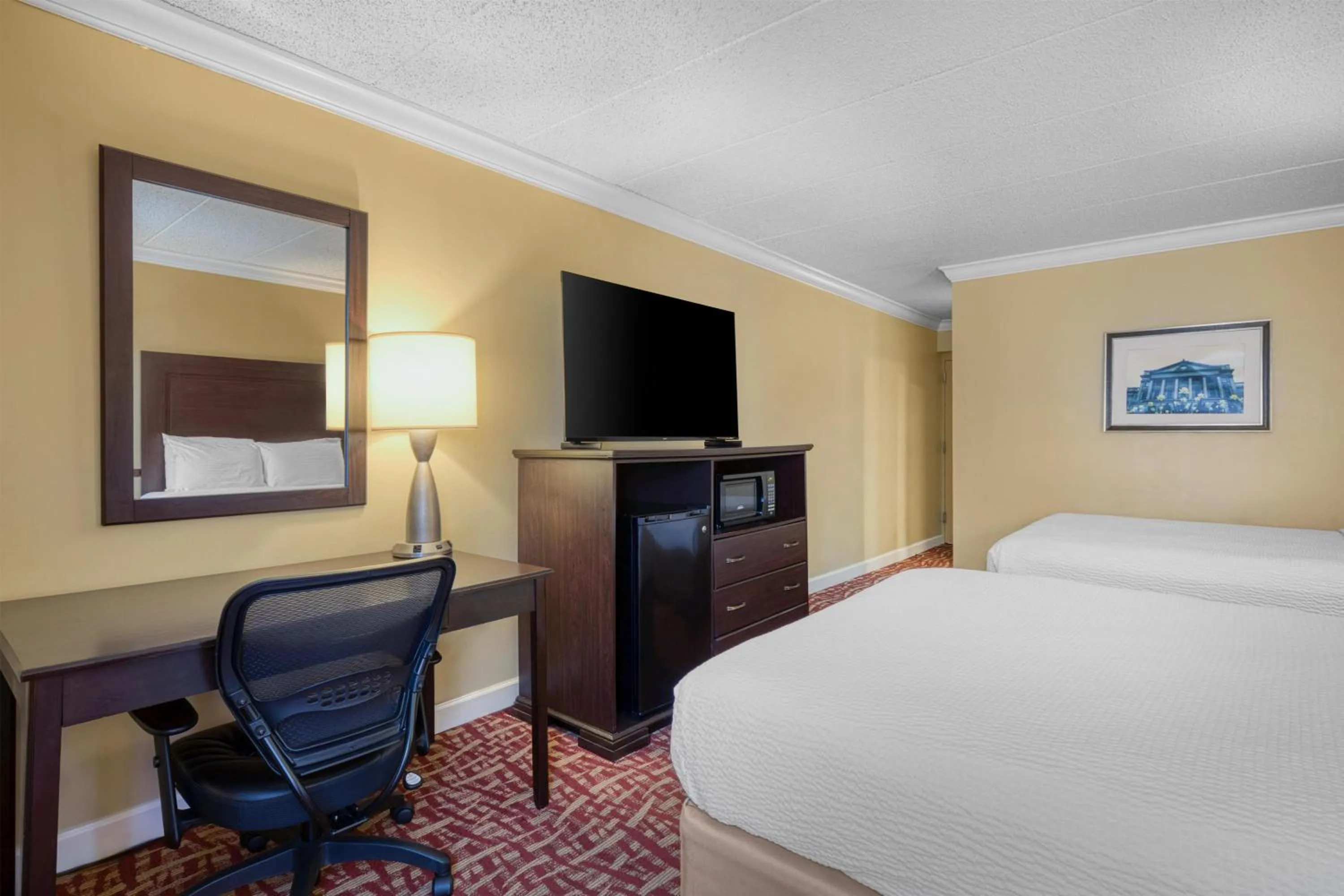 Queen Room with Two Queen Beds and Roll-In Shower - Disability Access/Non-Smoking in Best Western Plus Wilkes Barre Center City