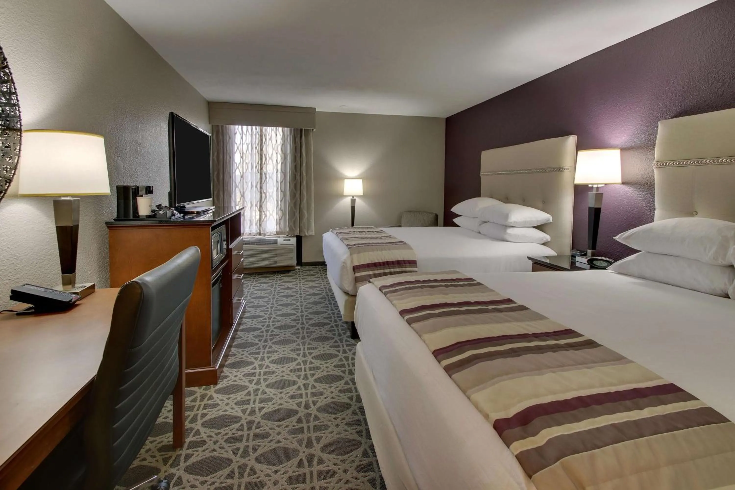 Queen Room with Two Queen Beds in Drury Inn & Suites Poplar Bluff