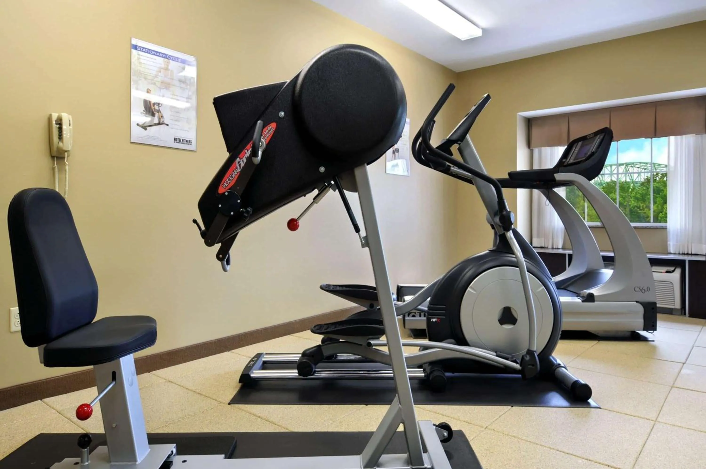 Queen Room with Two Queen Beds and Bath Tub - Mobility Accessible/Non-Smoking in Microtel Inn & Suites by Wyndham Marietta