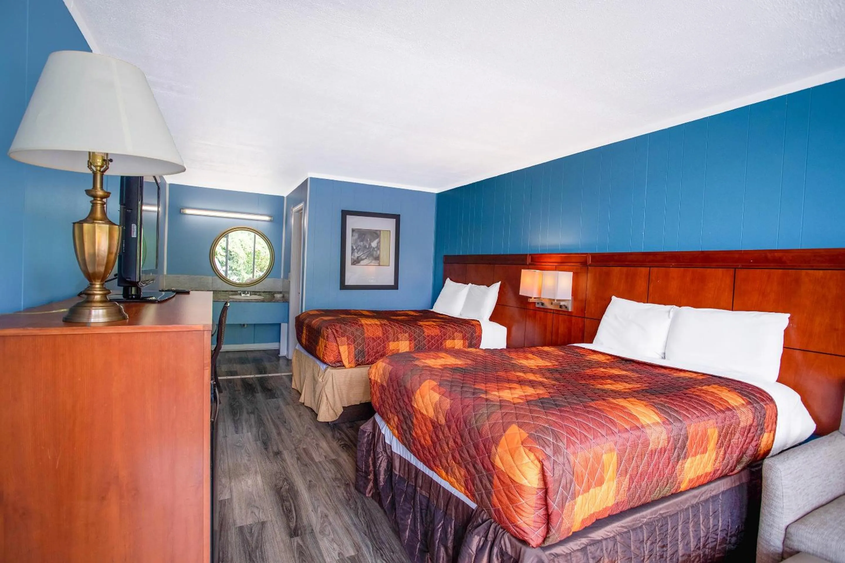 Double Room with Two Double Beds Smoking in OYO Inn Kernersville