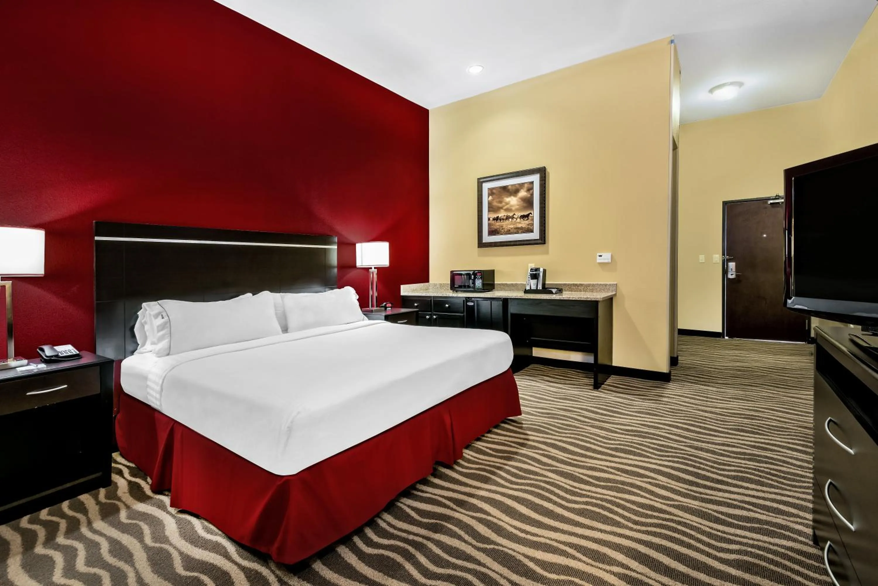 King Room - Mobility Access/Hearing Accessible in Holiday Inn Express & Suites Cotulla by IHG