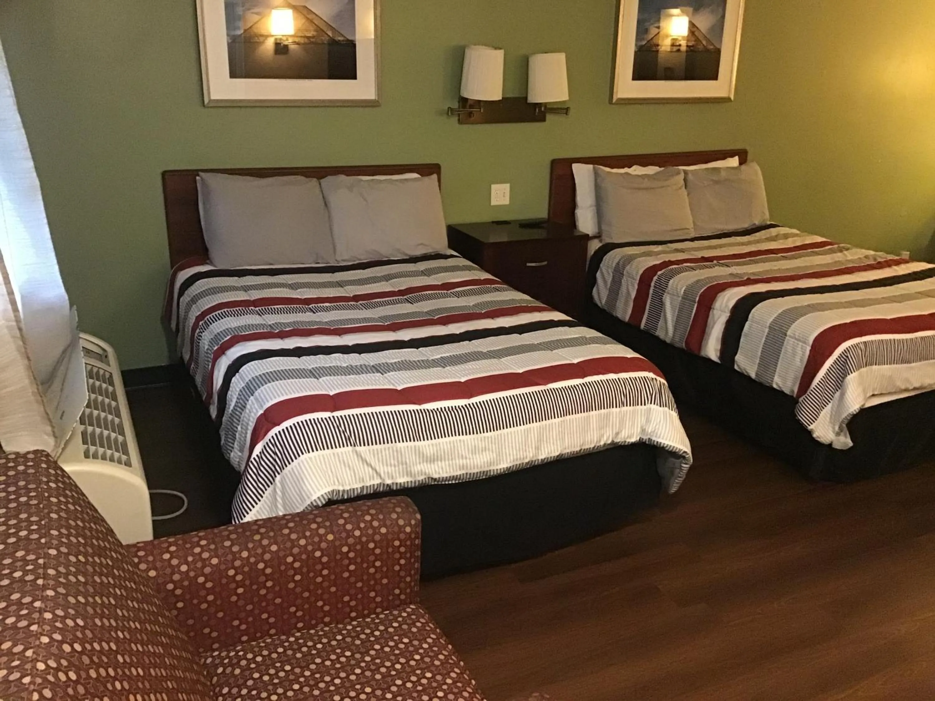 Double Room in Bellevue Hotel and Suites