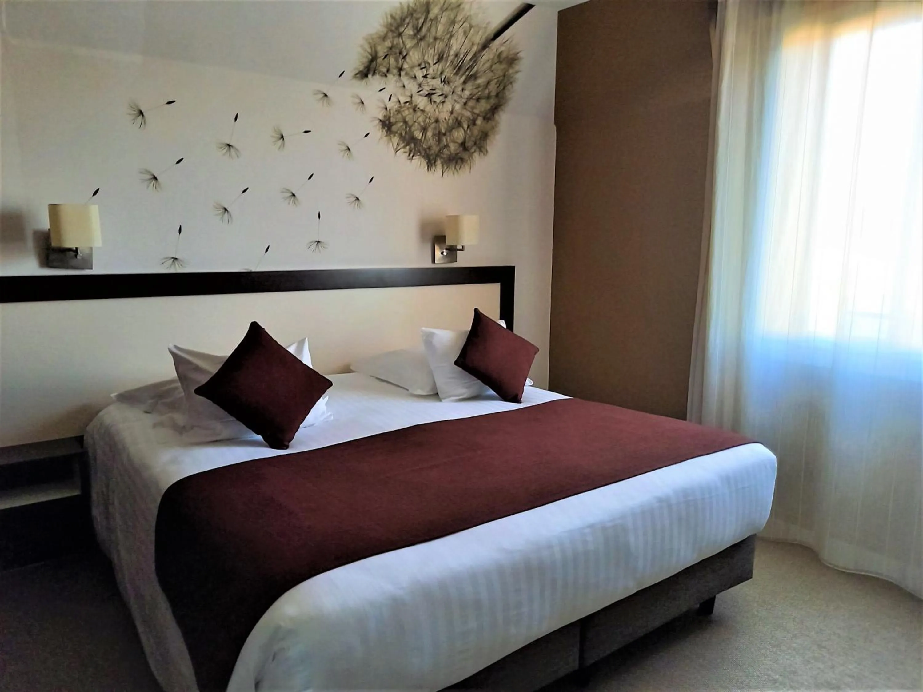 Comfort Double Room in Quality Hotel La Marebaudière Vannes Centre