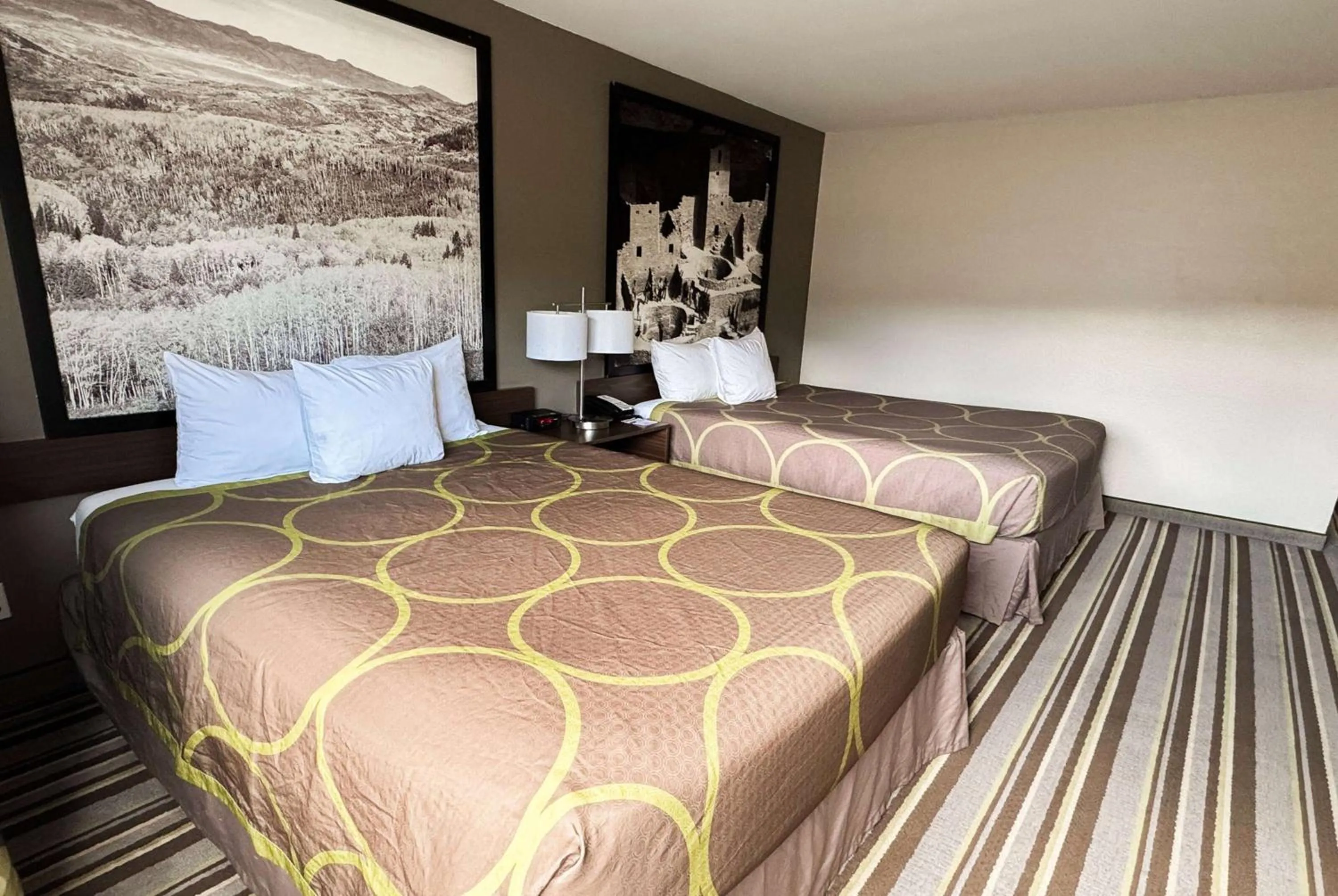 Queen Room with Two Queen Beds - Non-Smoking in Super 8 by Wyndham Durango