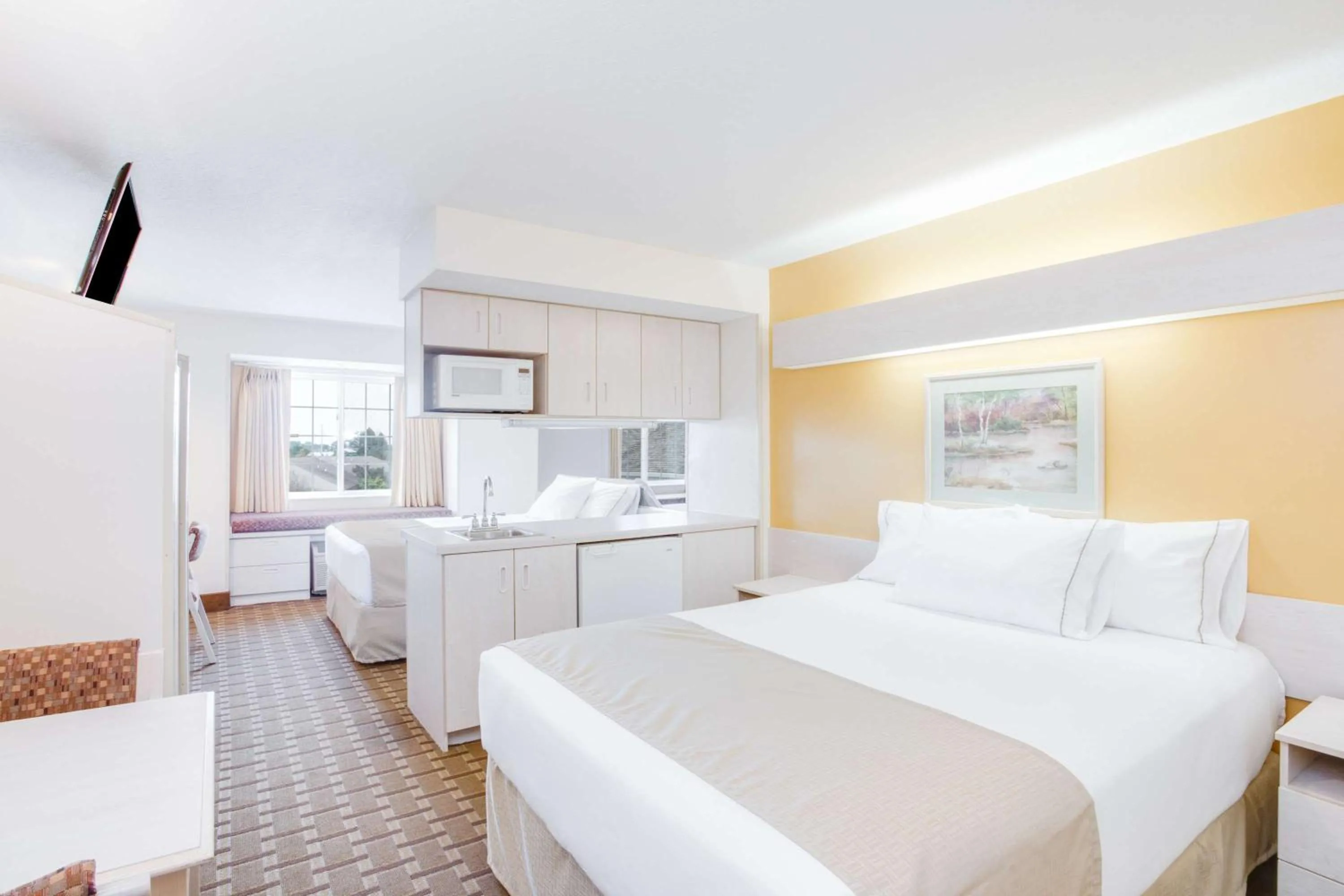 Queen Room with Two Queen Beds in SureStay Hotel by Best Western Christiansburg Blacksburg
