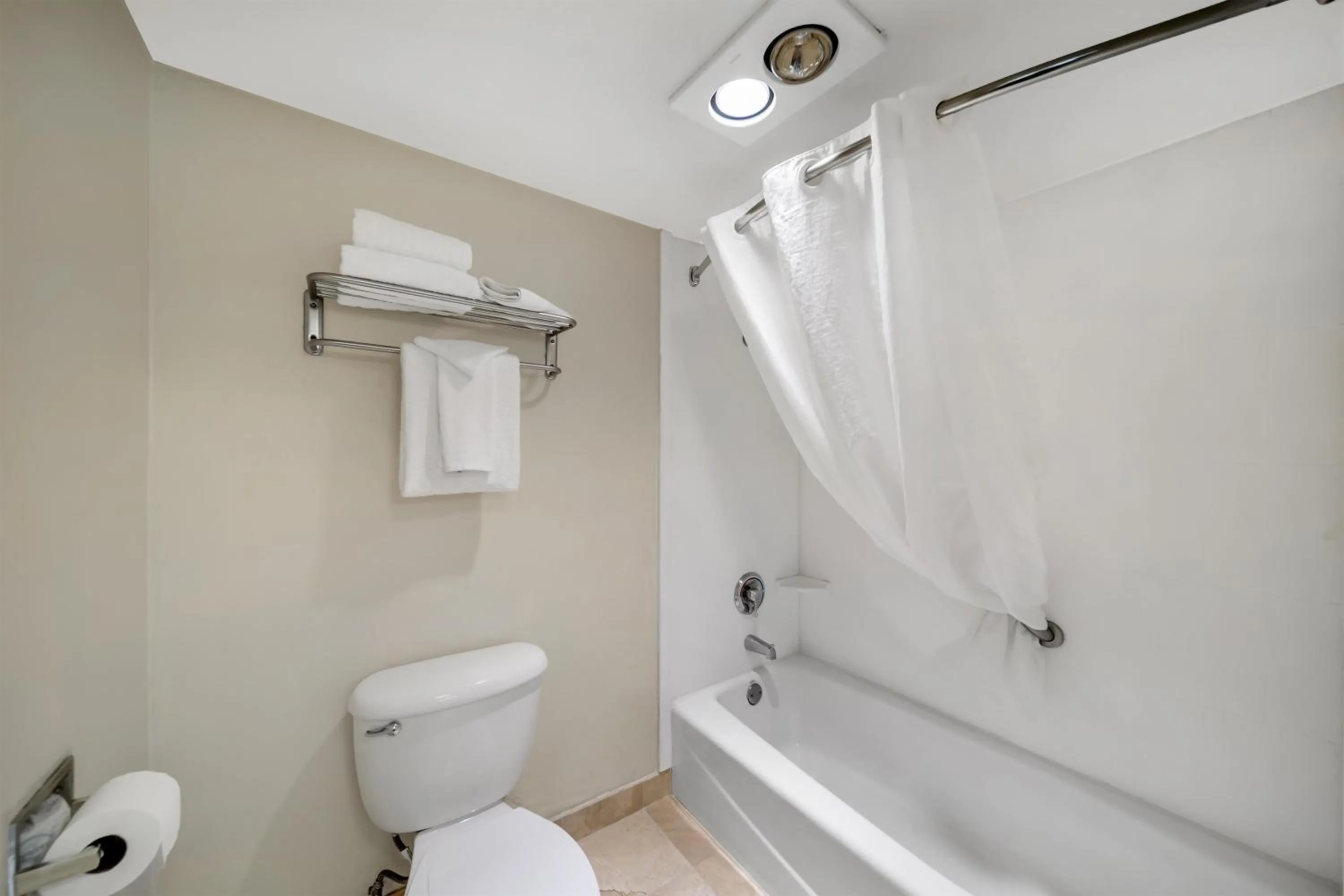 Queen Room with Two Queen Beds - Interior/Non-Smoking in Best Western Plus Northwoods Inn