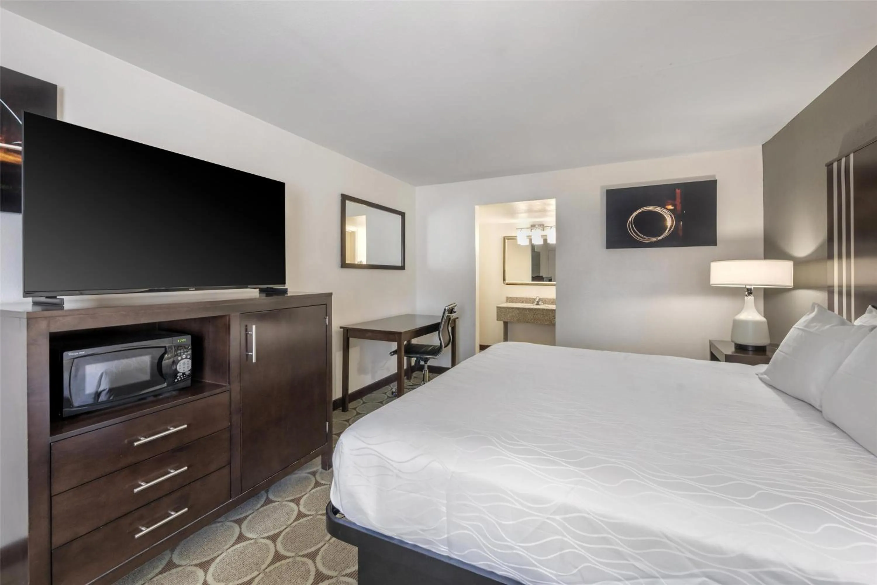 Queen Room - Mobility Access in Best Western Pahrump Oasis
