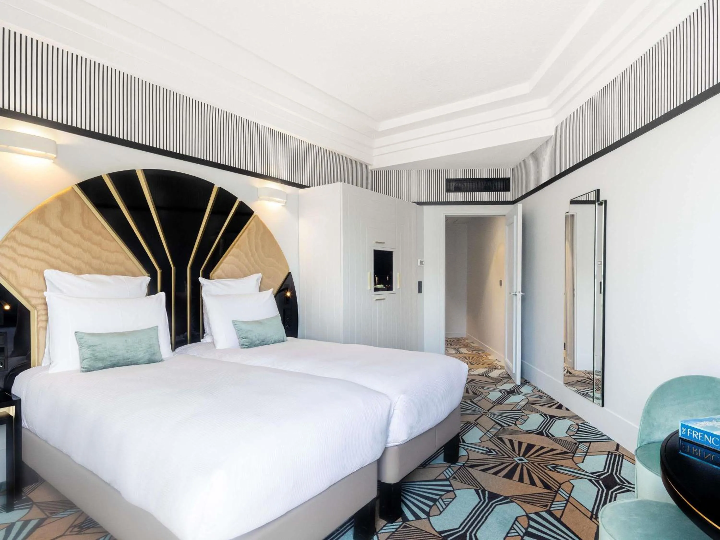 Superior Twin Room with Balcony and Sea View in The 1932 Hotel & Spa Cap d'Antibes - MGallery Collection