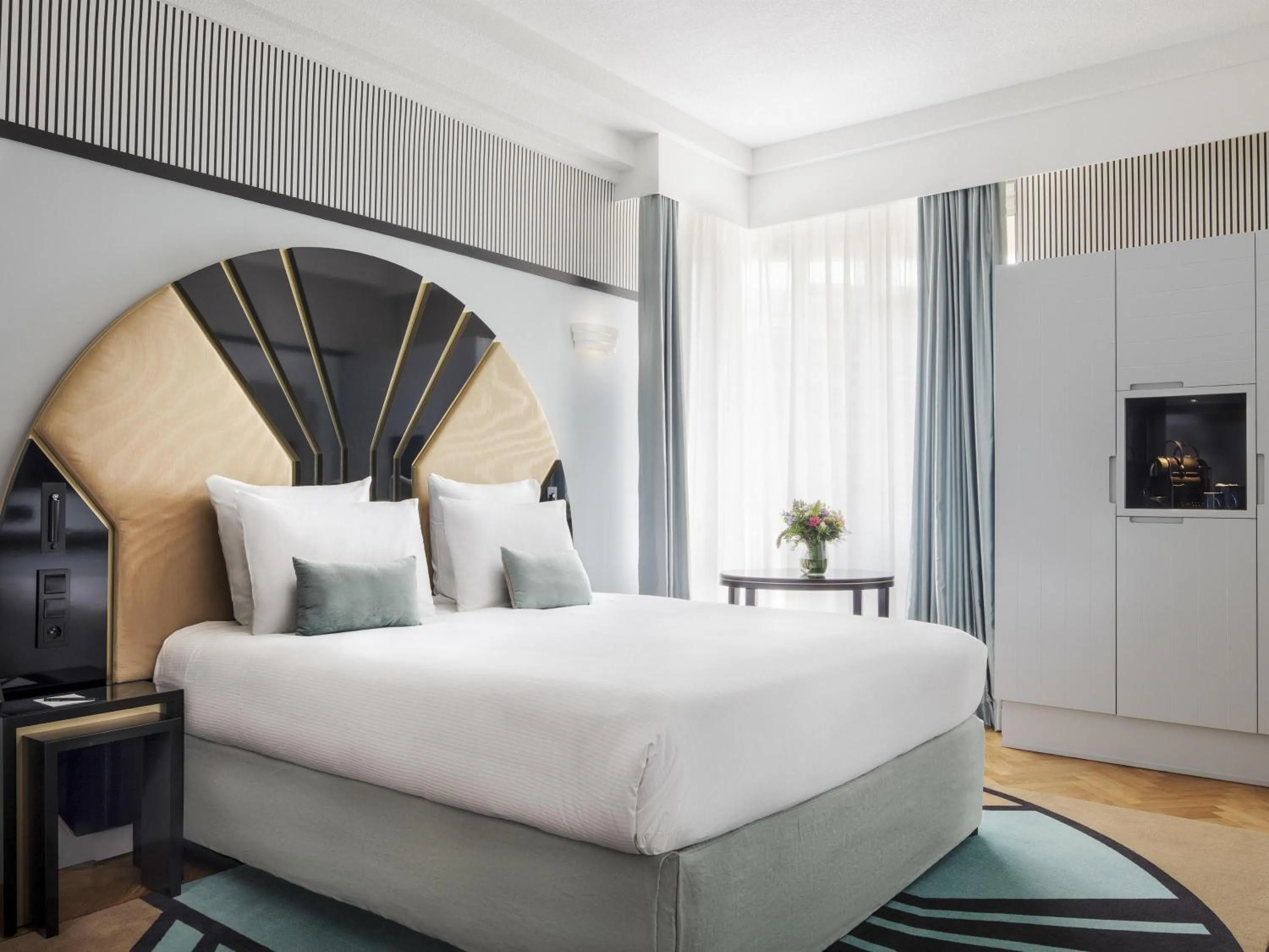 Deluxe Room with 1 double bed and a sofa bed, balcony and partial sea view in The 1932 Hotel & Spa Cap d'Antibes - MGallery Collection