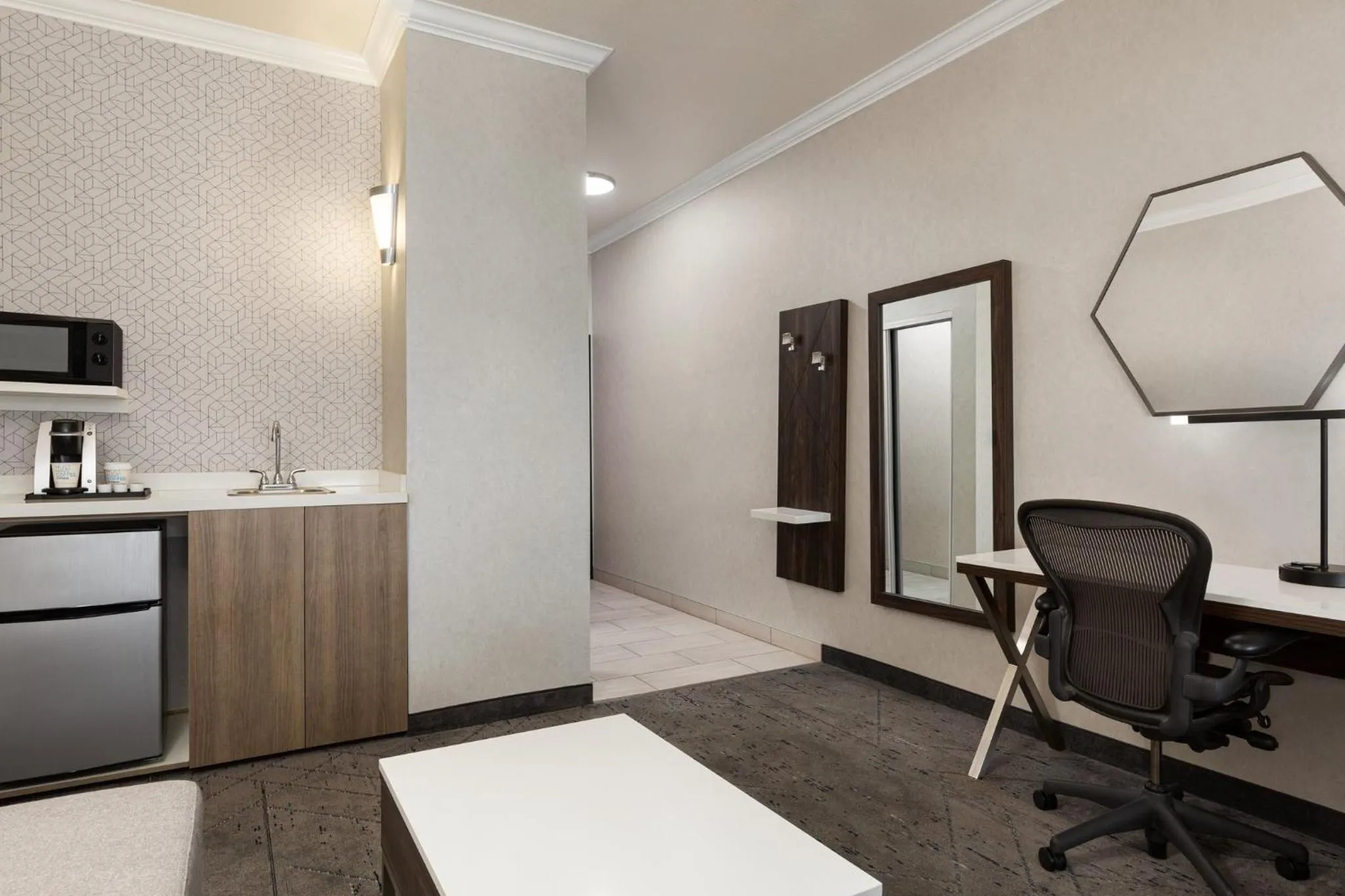 King Suite in Holiday Inn Express & Suites Bakersfield Central, an IHG Hotel