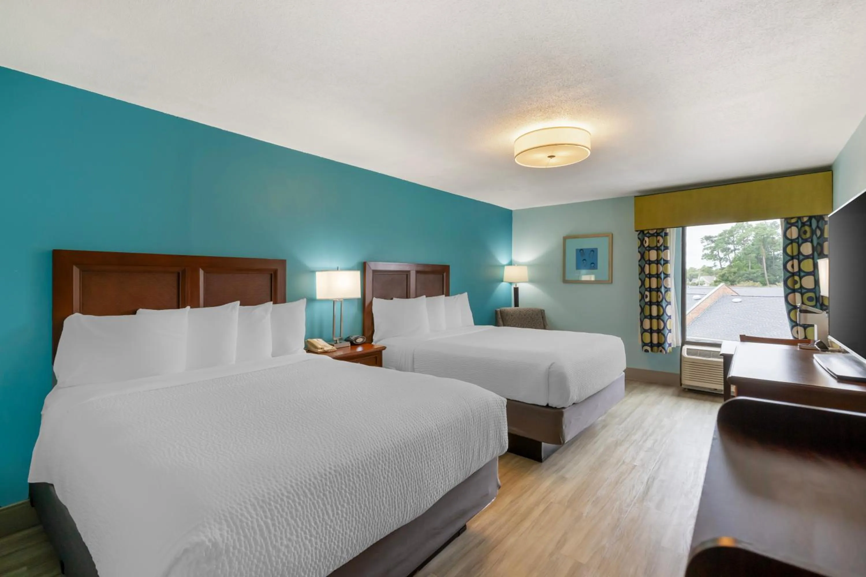 Queen Room with Two Queen Beds - Disability Access in Best Western Plus Myrtle Beach@Intracoastal