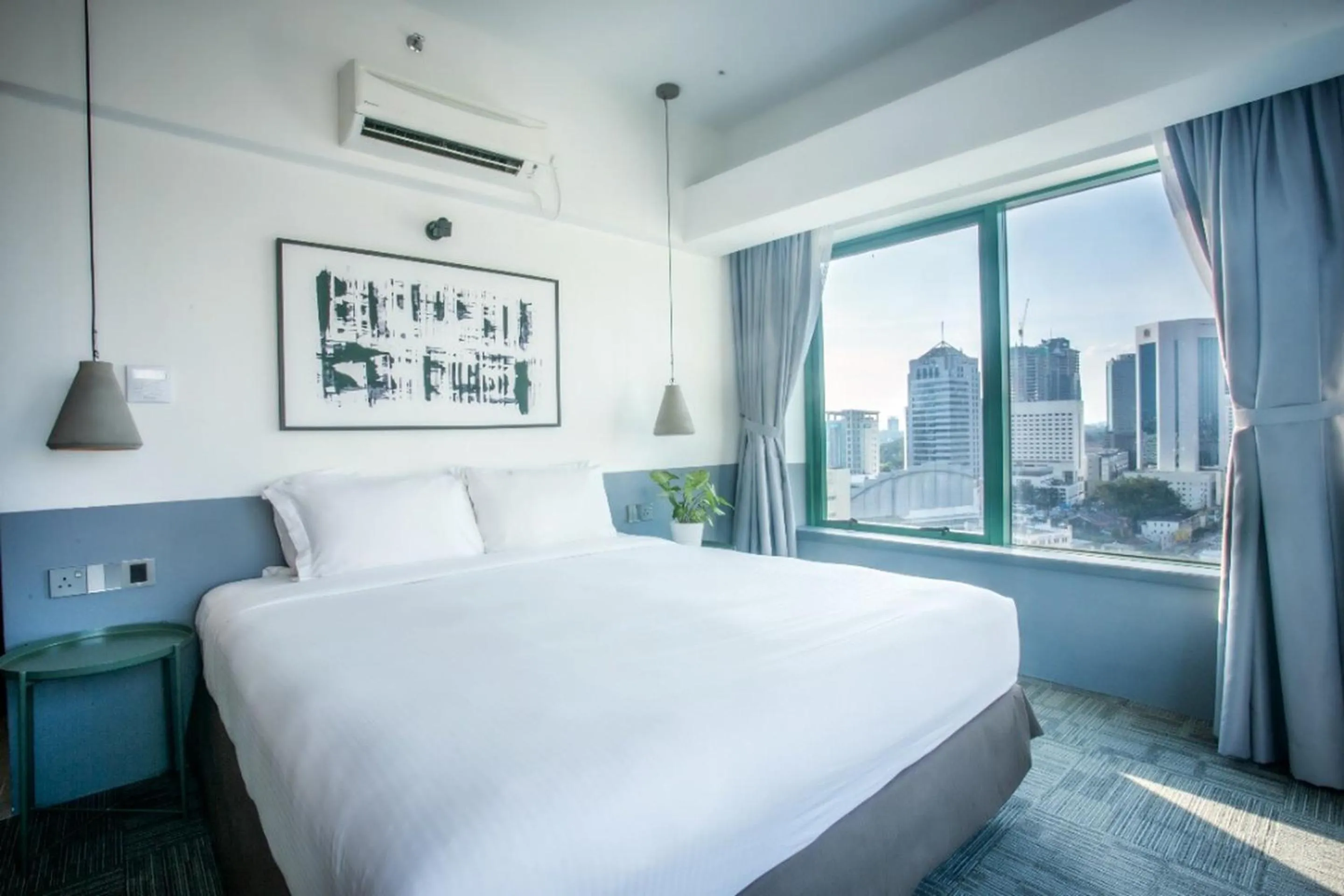 Deluxe King Room in Z HOTEL