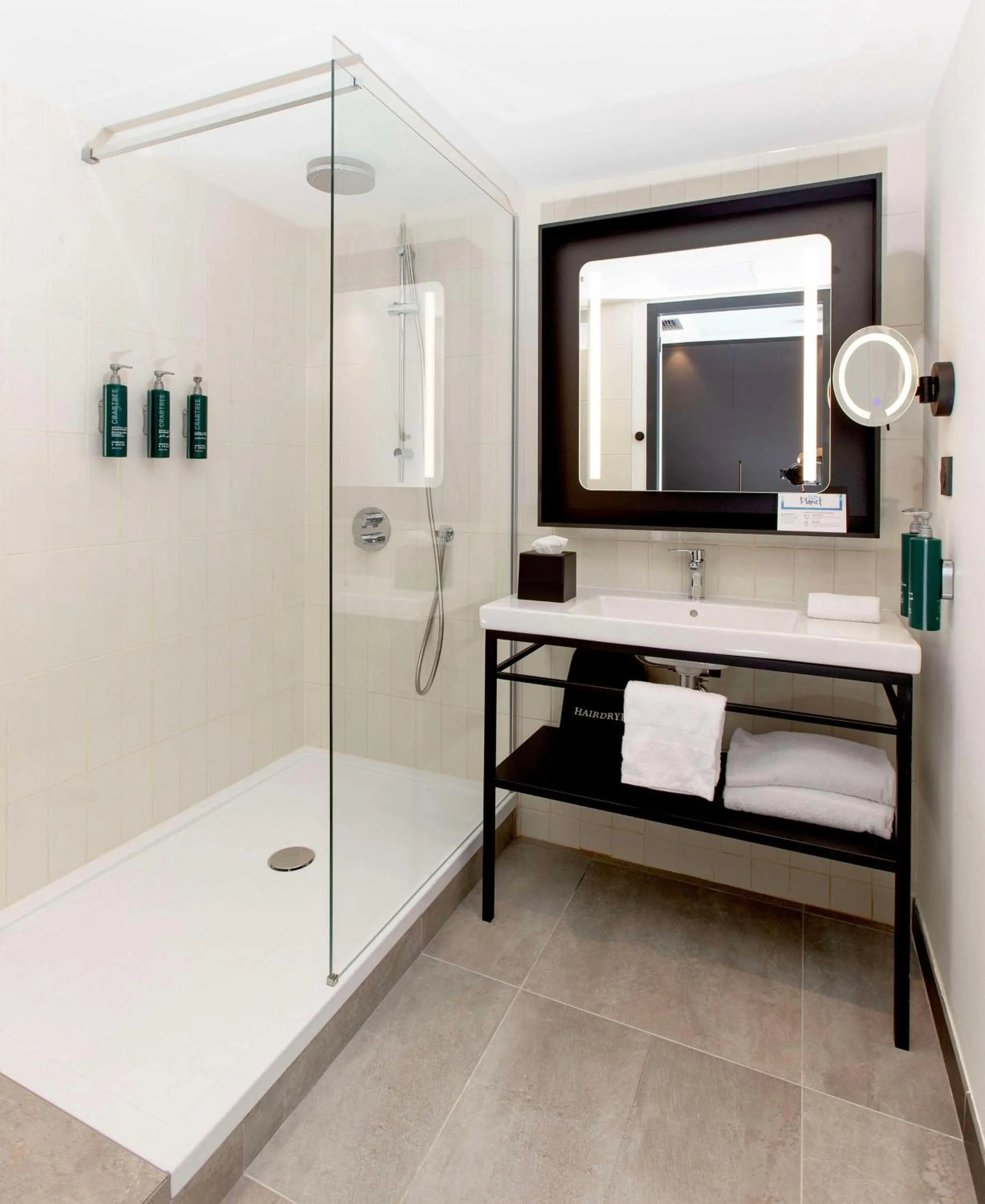 King Room with City View in Hilton Lille