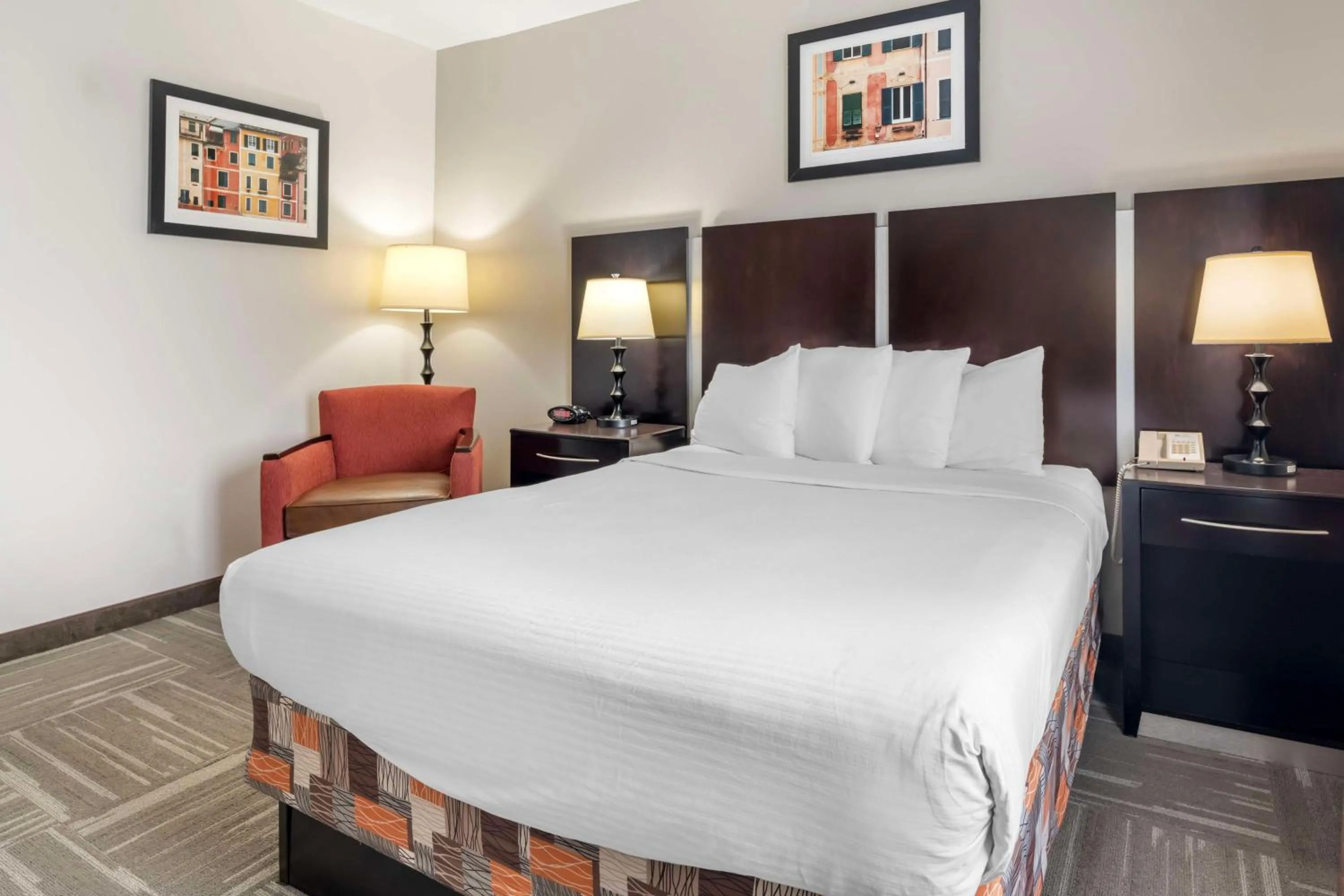 Queen Room - Non-Smoking in Best Western Mason Inn