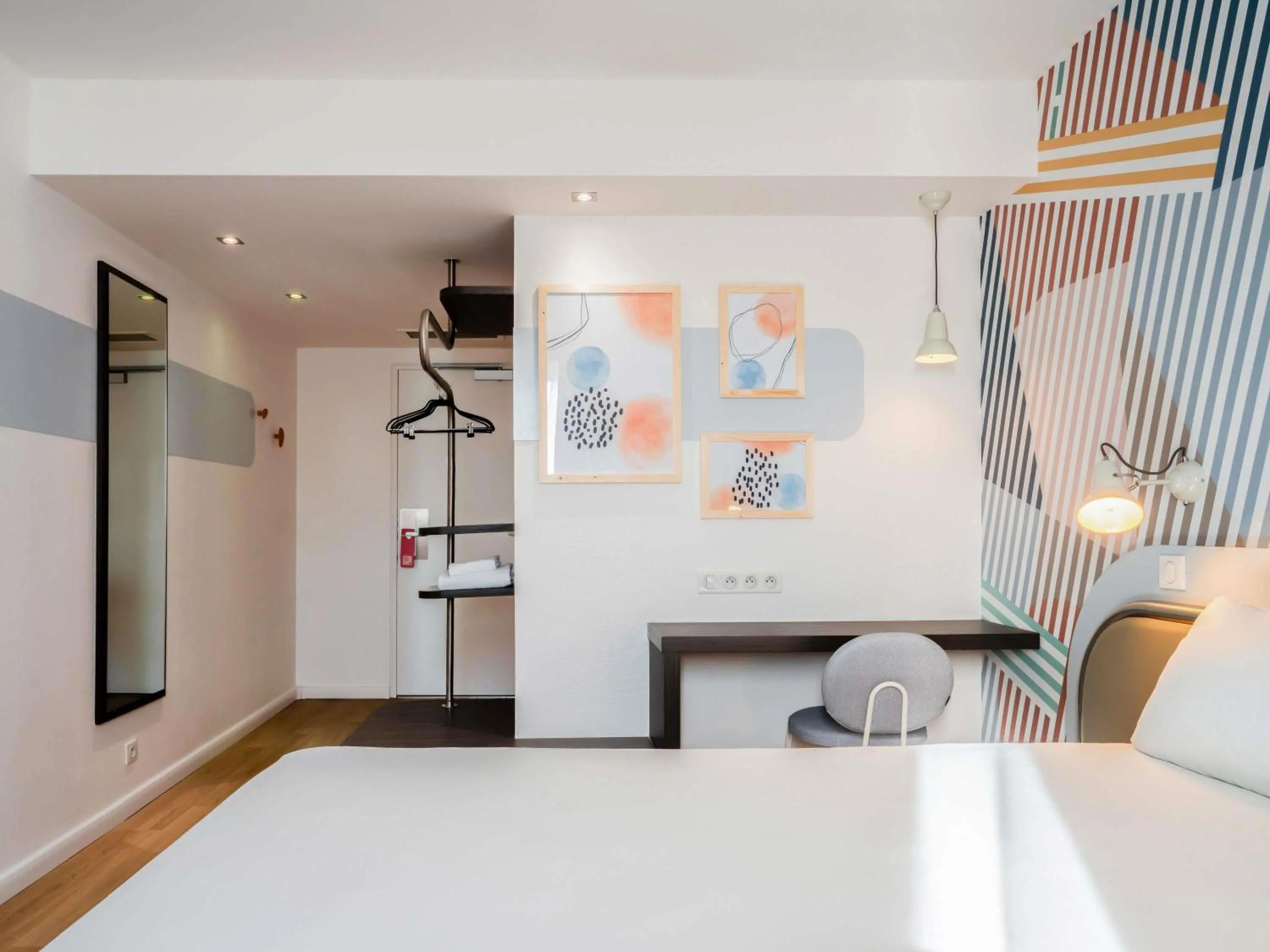 Standard Double Room - single occupancy in ibis Styles Paris Porte d'Orléans