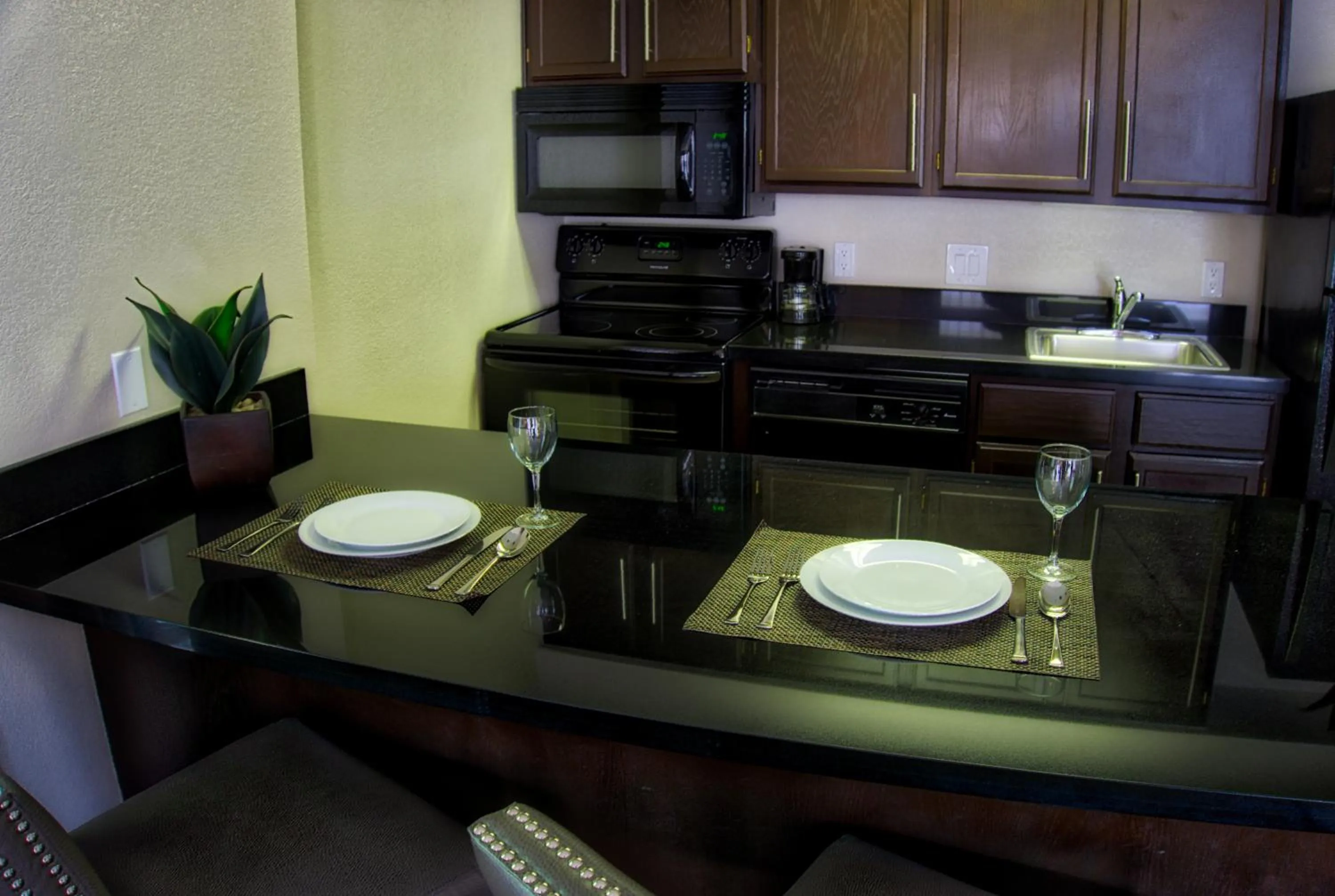 One Bedroom King Suite - ADA Accessible in Chase Suites Brea-Fullerton - North Orange County