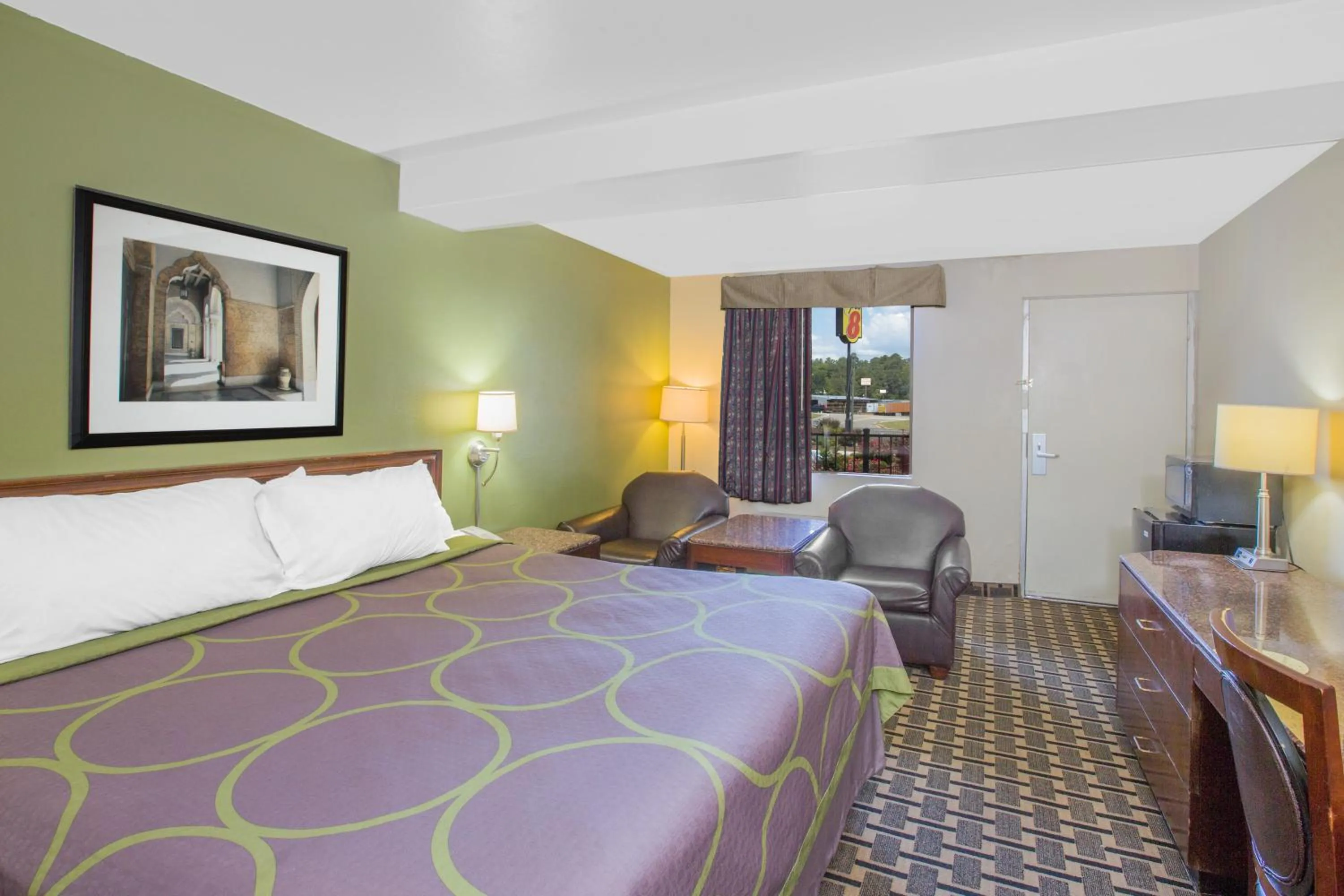 Deluxe King Room - Smoking in Super 8 by Wyndham Jasper