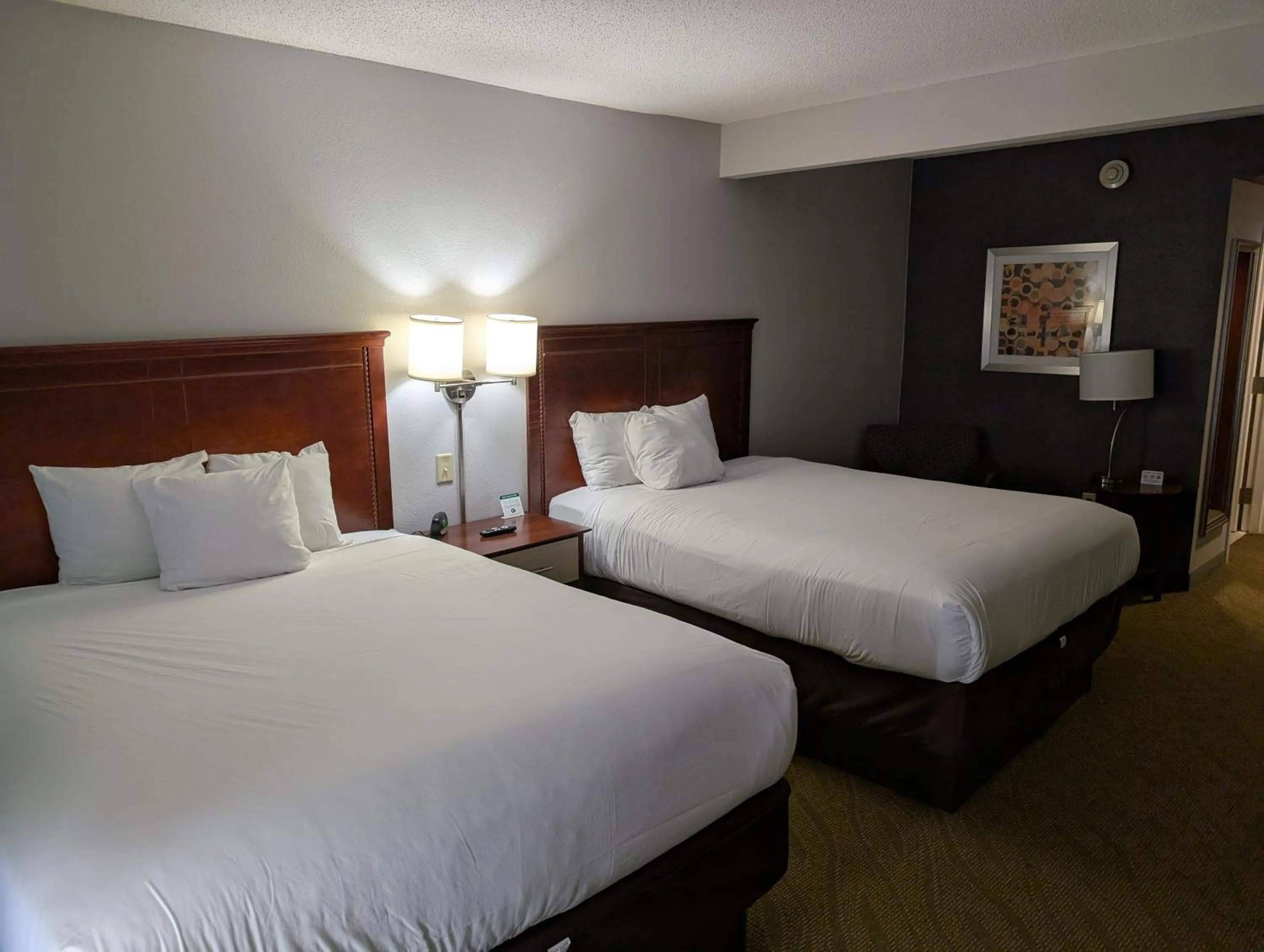 Queen Room with Two Queen Beds - Non-Smoking in Wingate by Wyndham Chesapeake