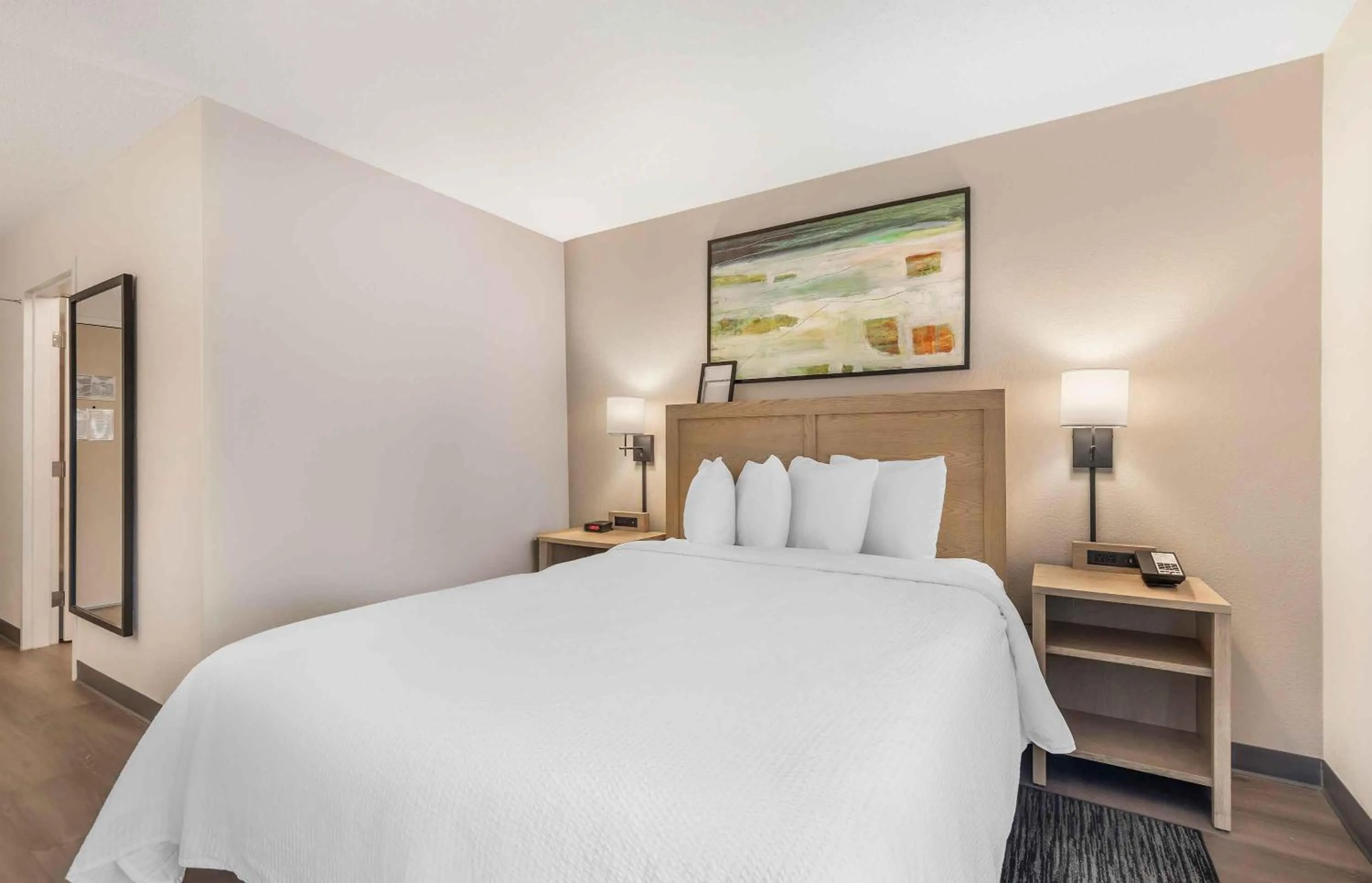 Premium Queen studio - Non-Smoking in Extended Stay America Suites - Charleston - Mt Pleasant