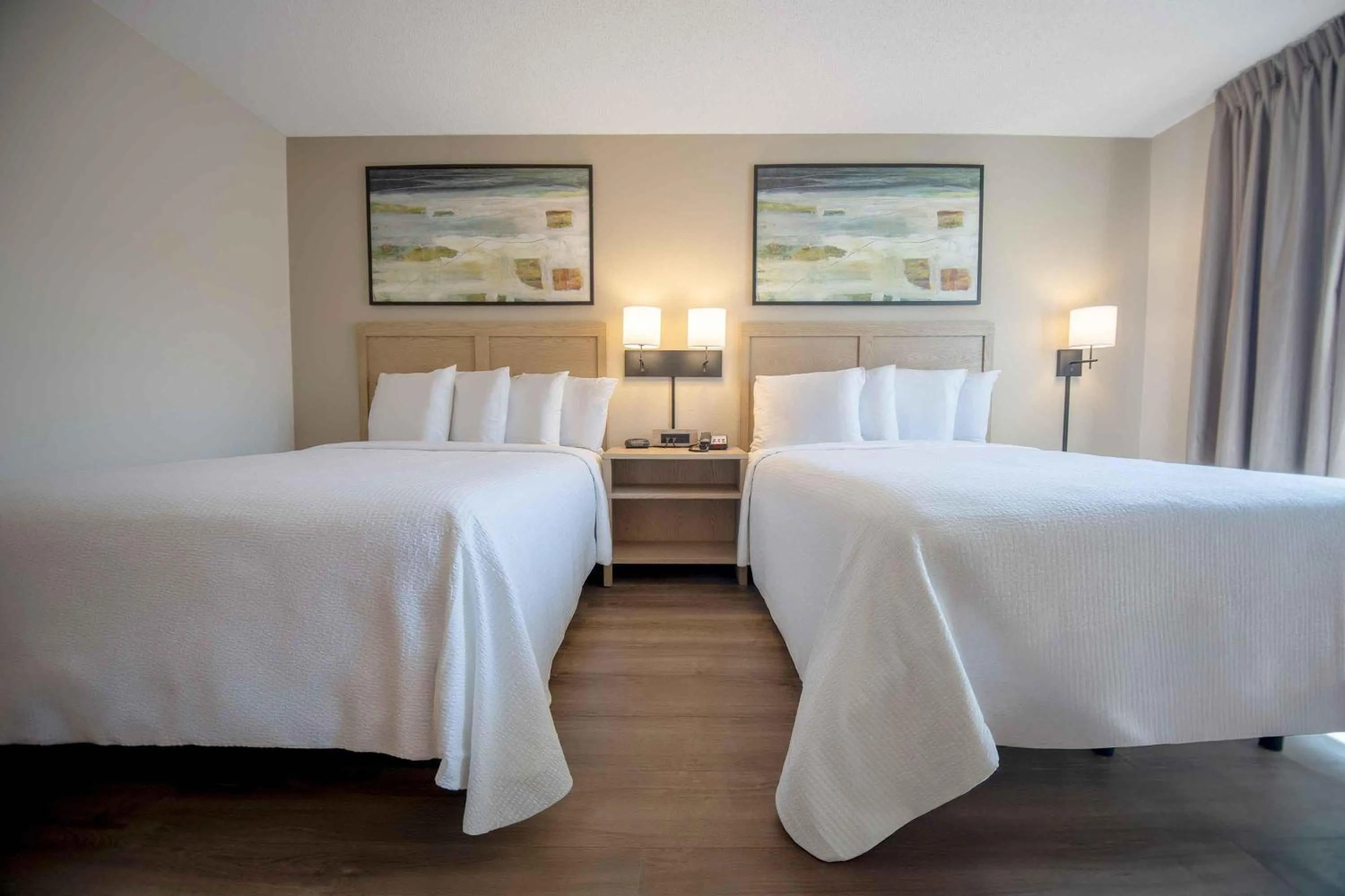 Premium Studio with 2 Queen Beds - Non-Smoking in Extended Stay America Suites - Seattle - Bothell - West