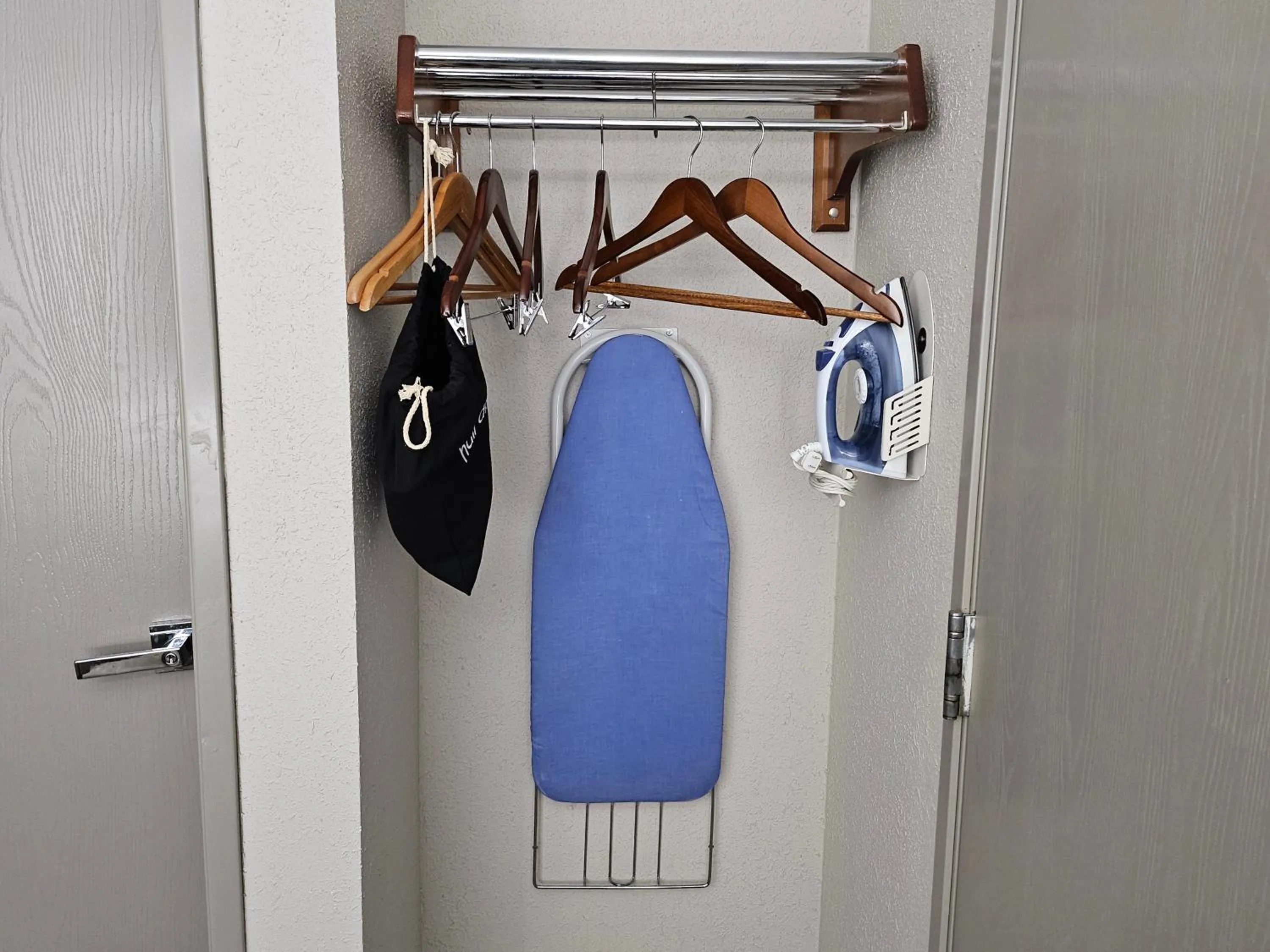 King Studio Suite, Non-Smoking in Baymont by Wyndham Davenport