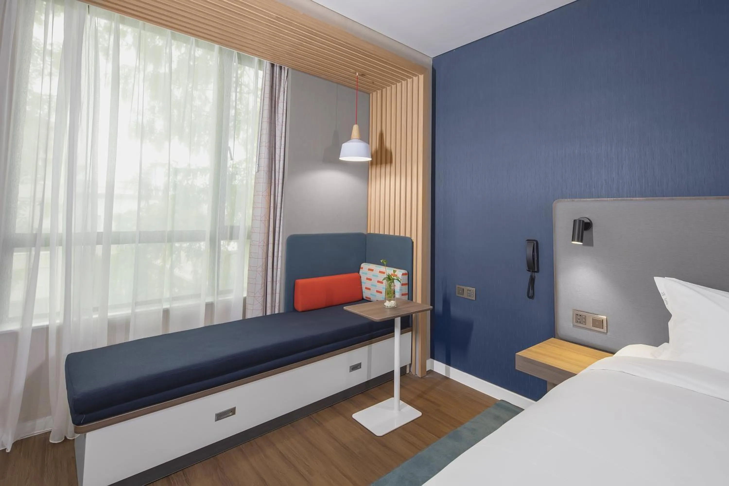 Standard Twin Room in Holiday Inn Express Shanghai Chongming by IHG