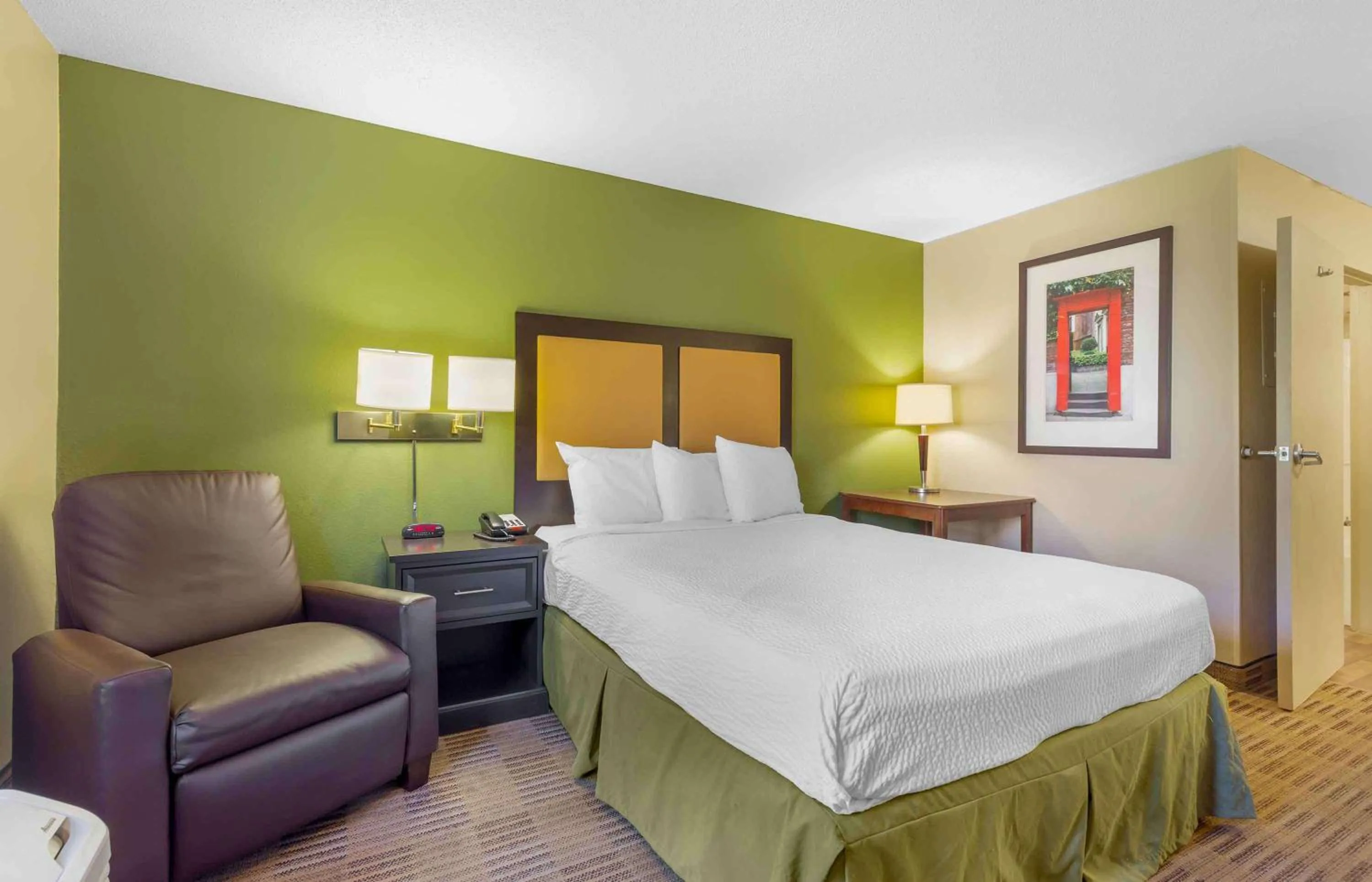 Queen Studio - Non-Smoking in Extended Stay America Suites - Washington, DC - Chantilly - Dulles South