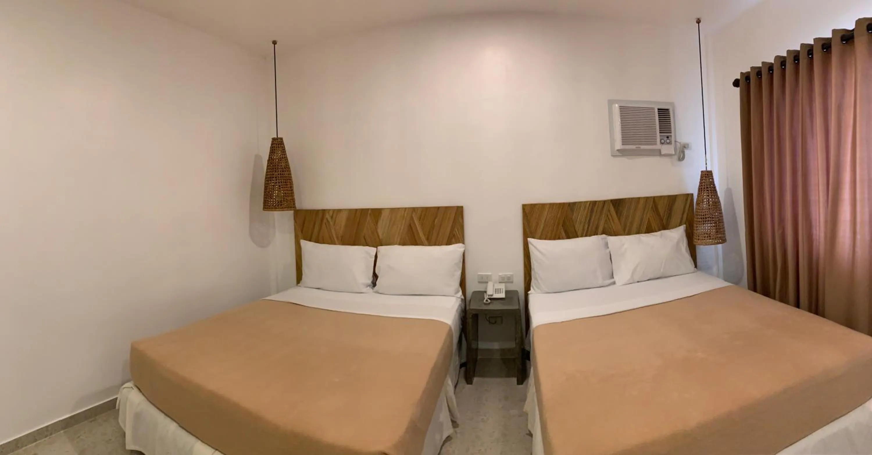 Double Room with Balcony in Cebu R Resort Tabuelan