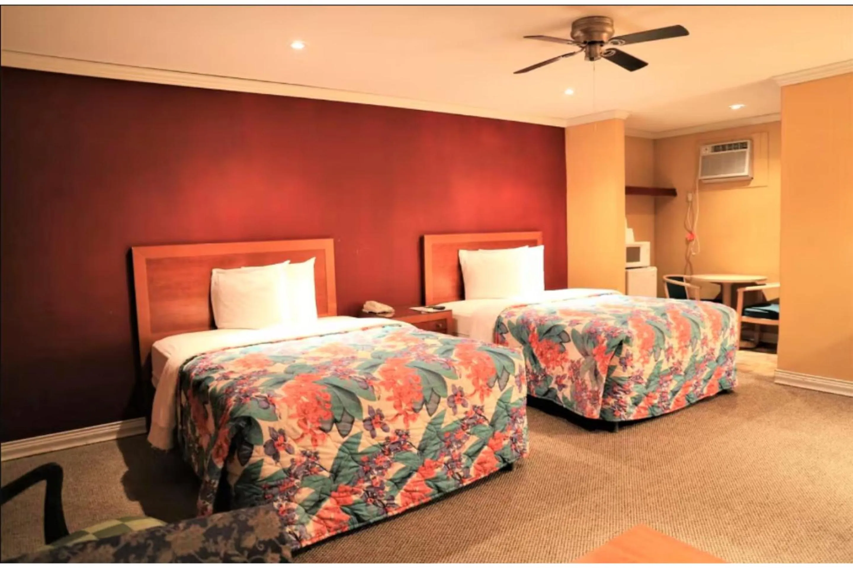 2 Bedroom Apartment in Capital O Hotel Beeville -US 181