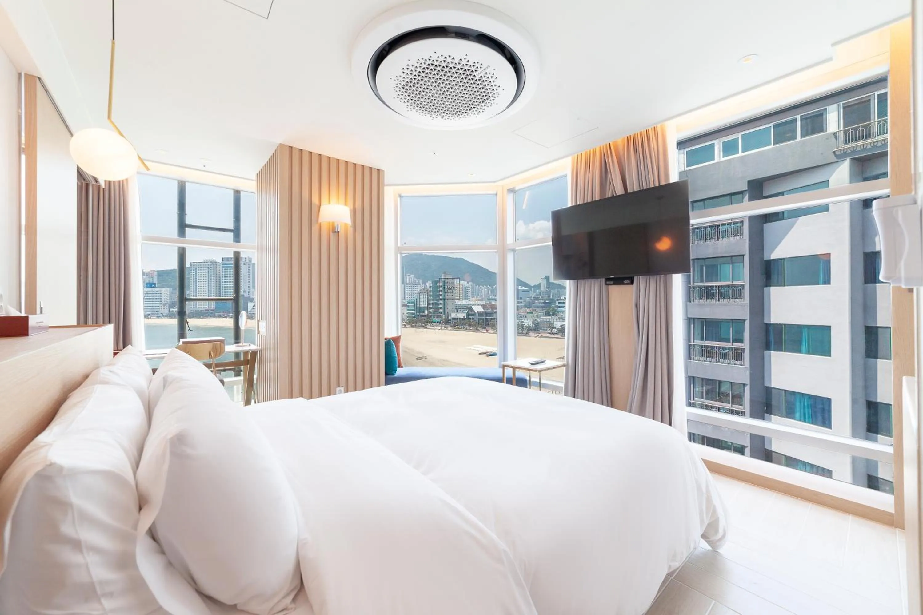 Royal Suite Ocean in Ocean 2Heaven Hotel Busan