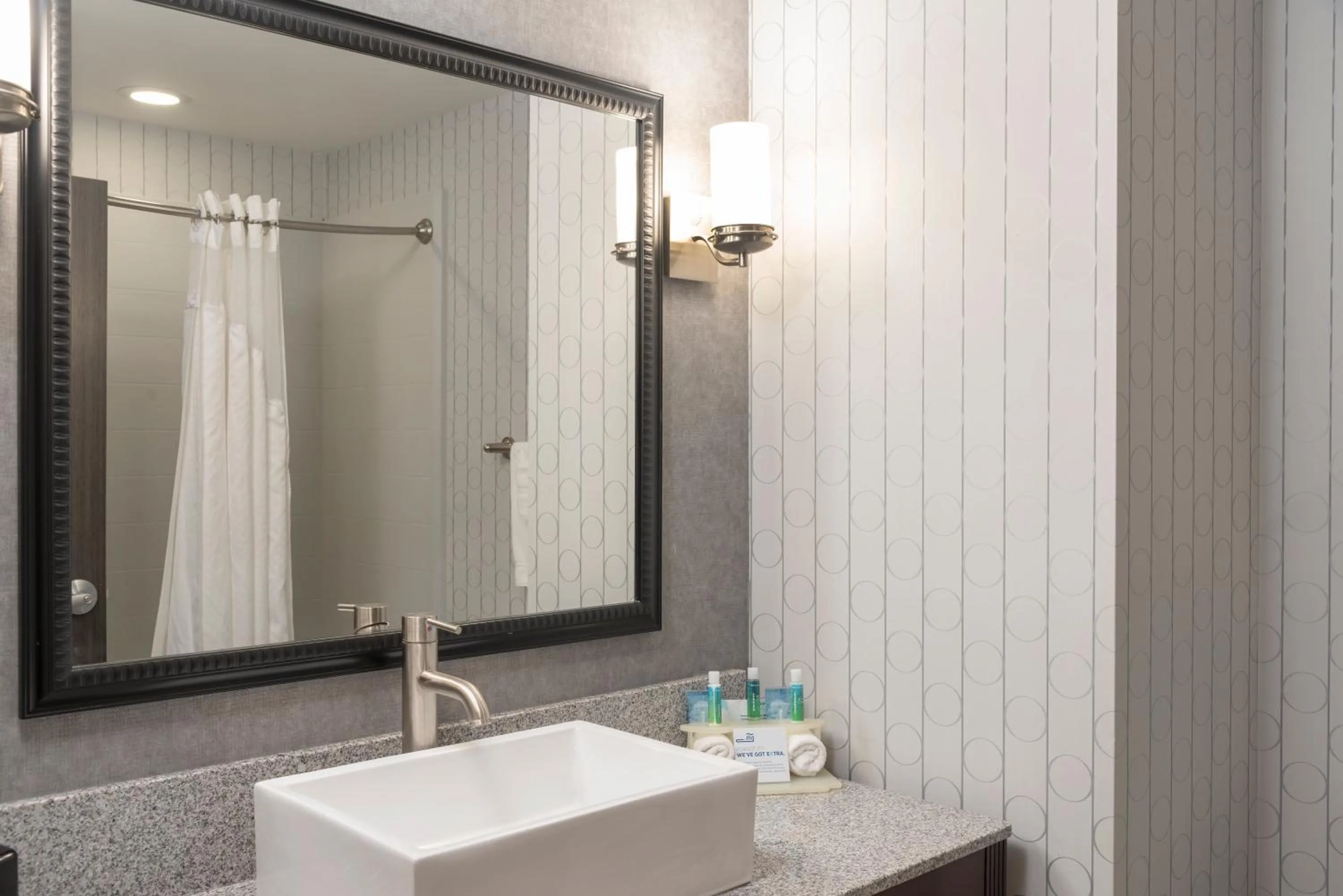 One-Bedroom Suite in Holiday Inn Express & Suites Columbus - Polaris, an IHG Hotel
