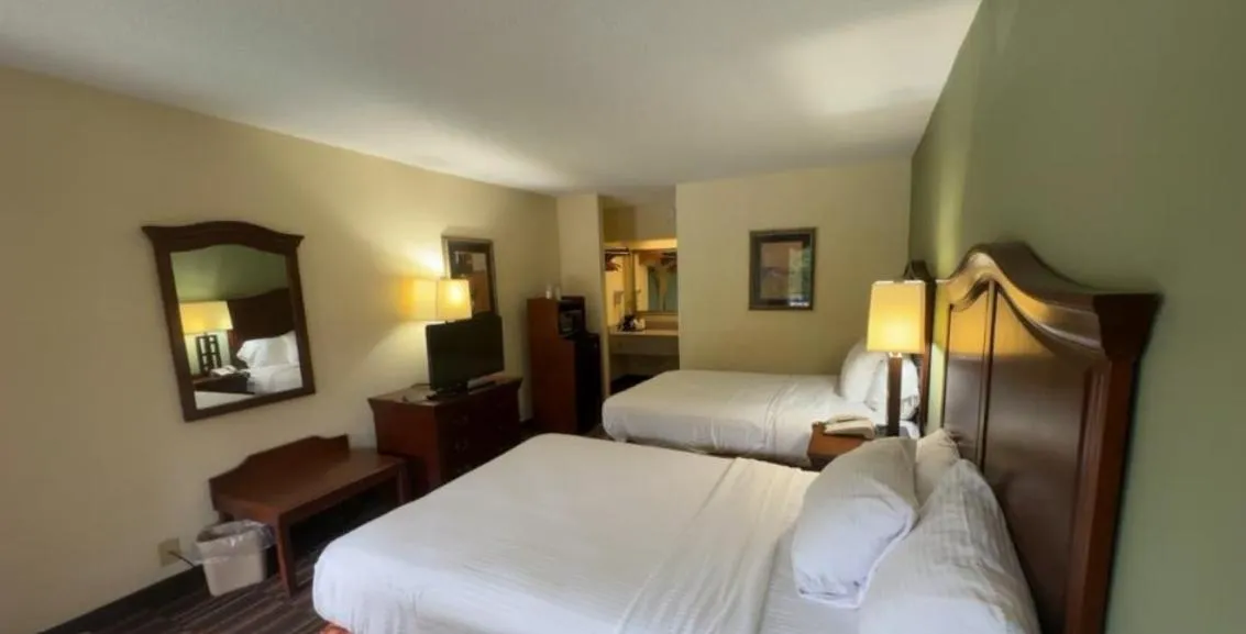 Double Room with Two Double Beds in Best Western Of Walterboro