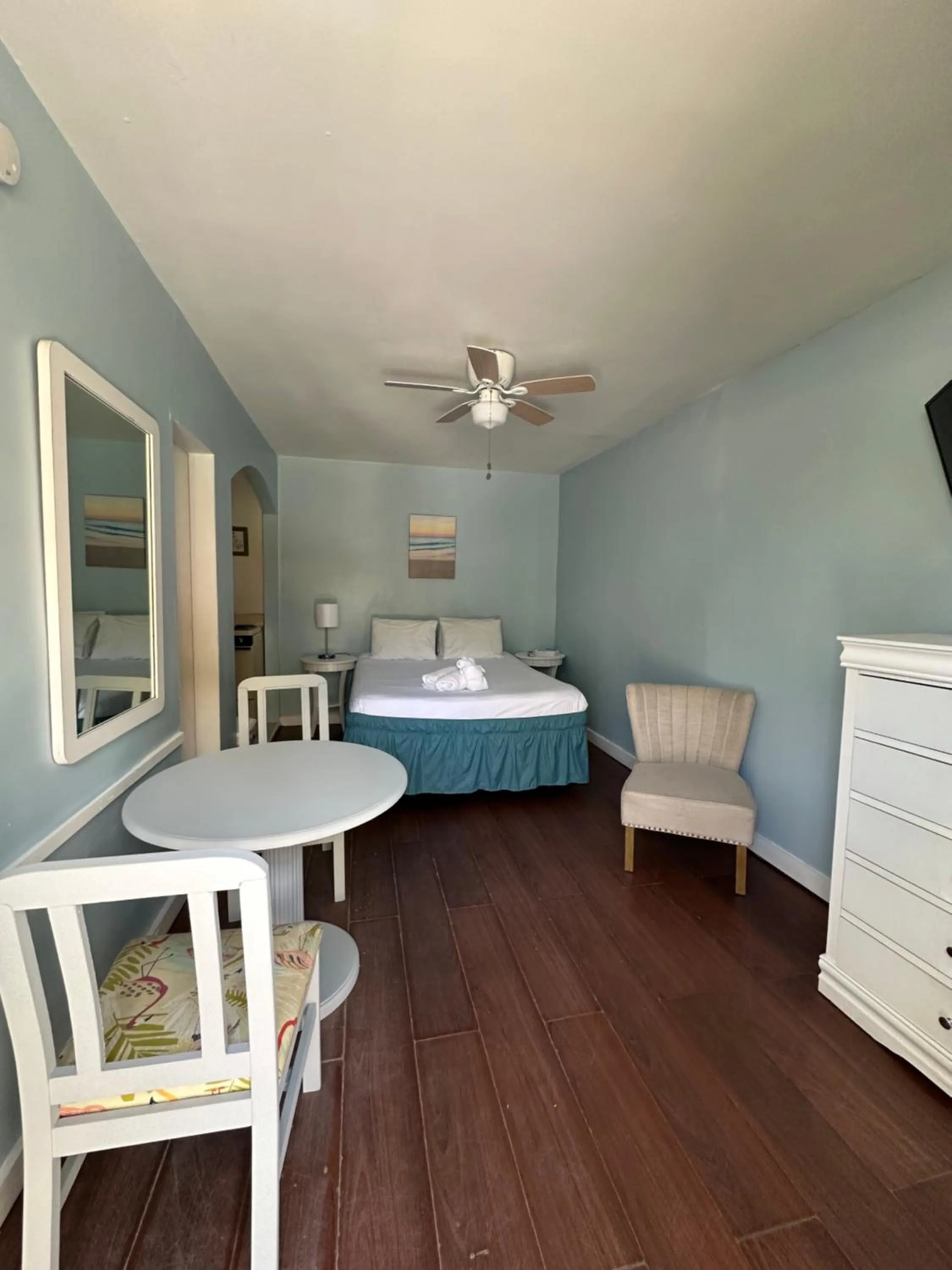 Superior Queen Room in St Maurice Beach Inn