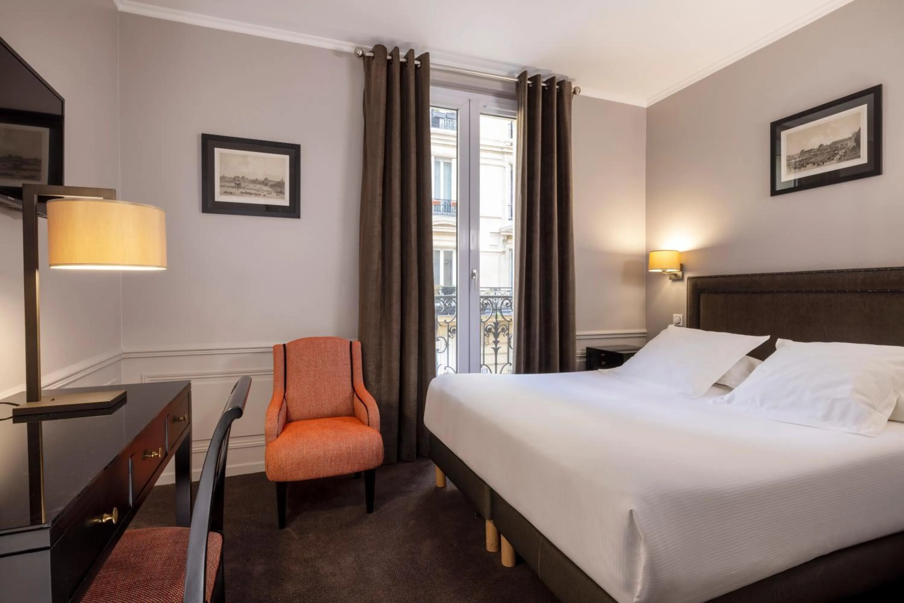 Double Room in Pavillon Monceau