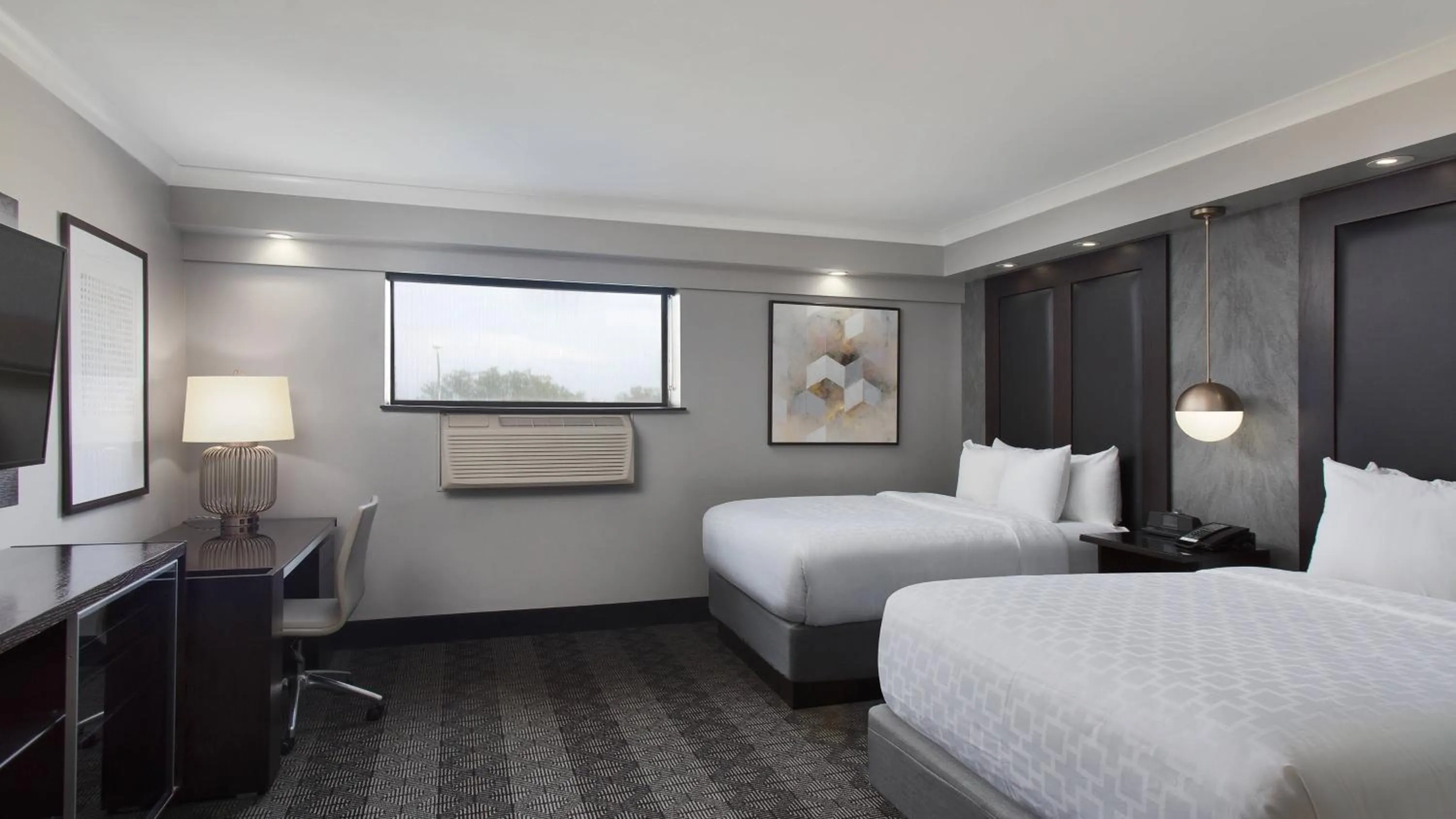 Double Room with Two Double Beds - Non-Smoking in Hotel Duval, Autograph Collection