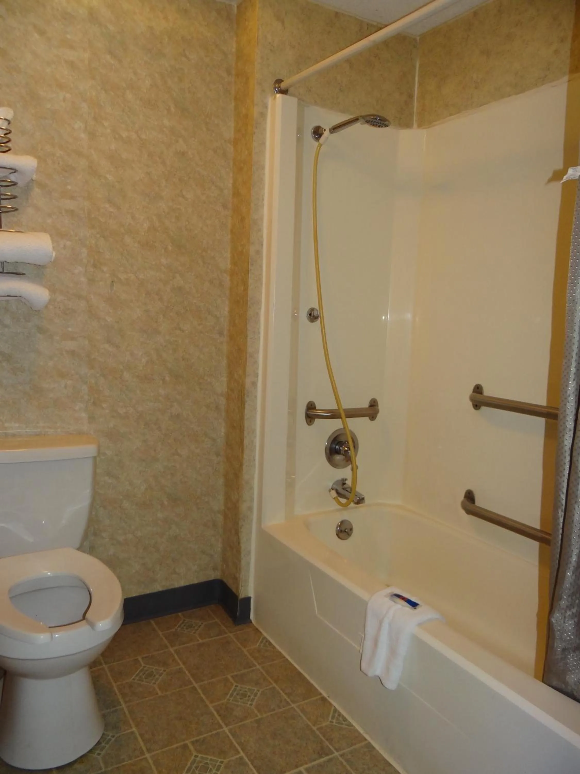 Queen Room with Two Queen Beds - Smoking in Motel 6-Hamburg, NY