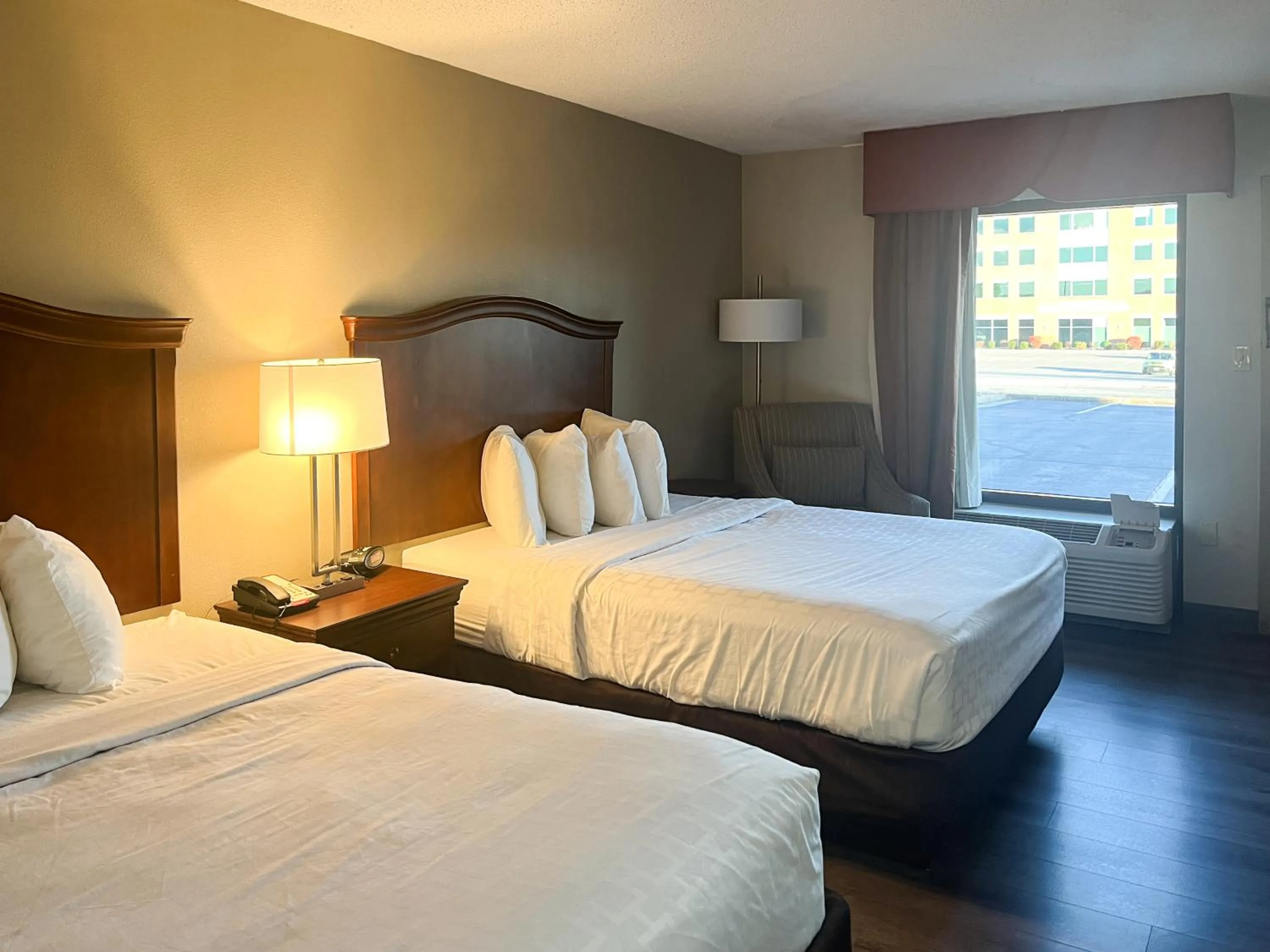 Queen Room with Two Queen Beds - Non-Smoking in Best Western Aquia Quantico