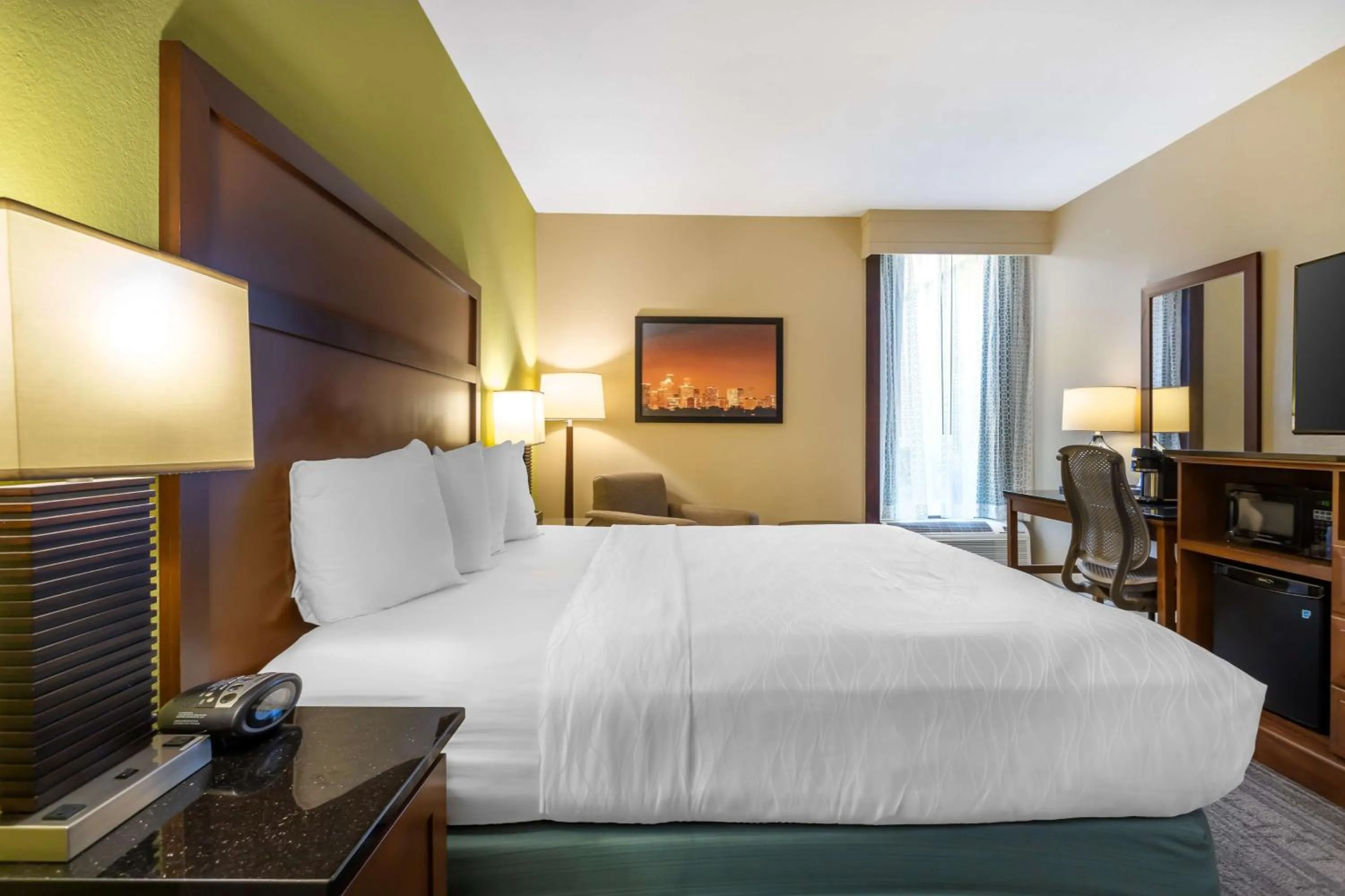 King Room with Roll-In Shower - Disability Access in Best Western Plus Houston Energy Corridor