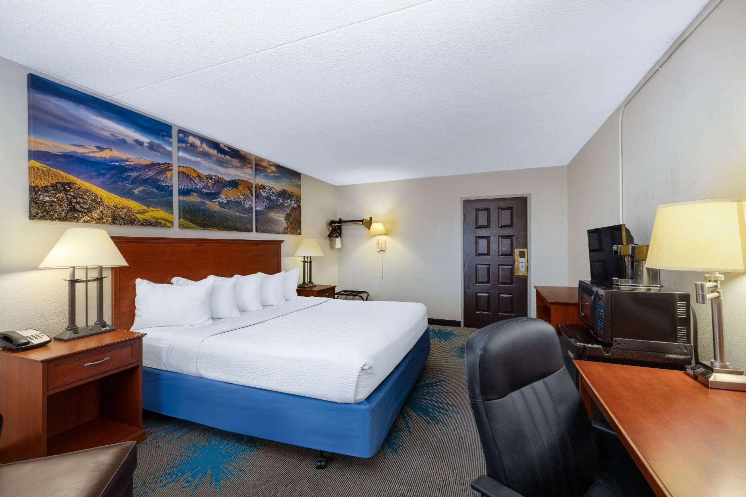 King Room - Non-Smoking in Days Inn by Wyndham Casper