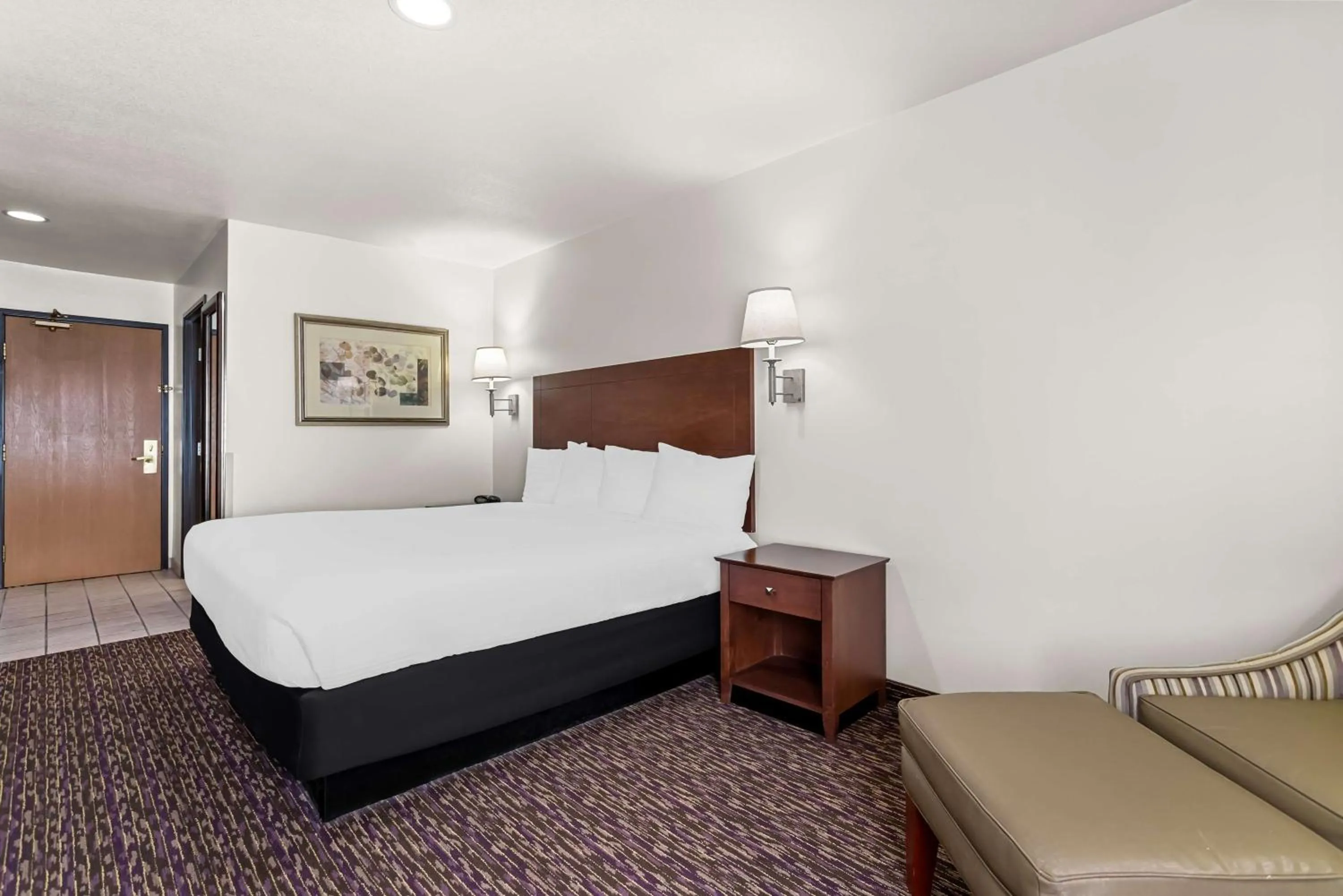 Deluxe King Room - Non-Smoking in Best Western Socorro Hotel & Suites