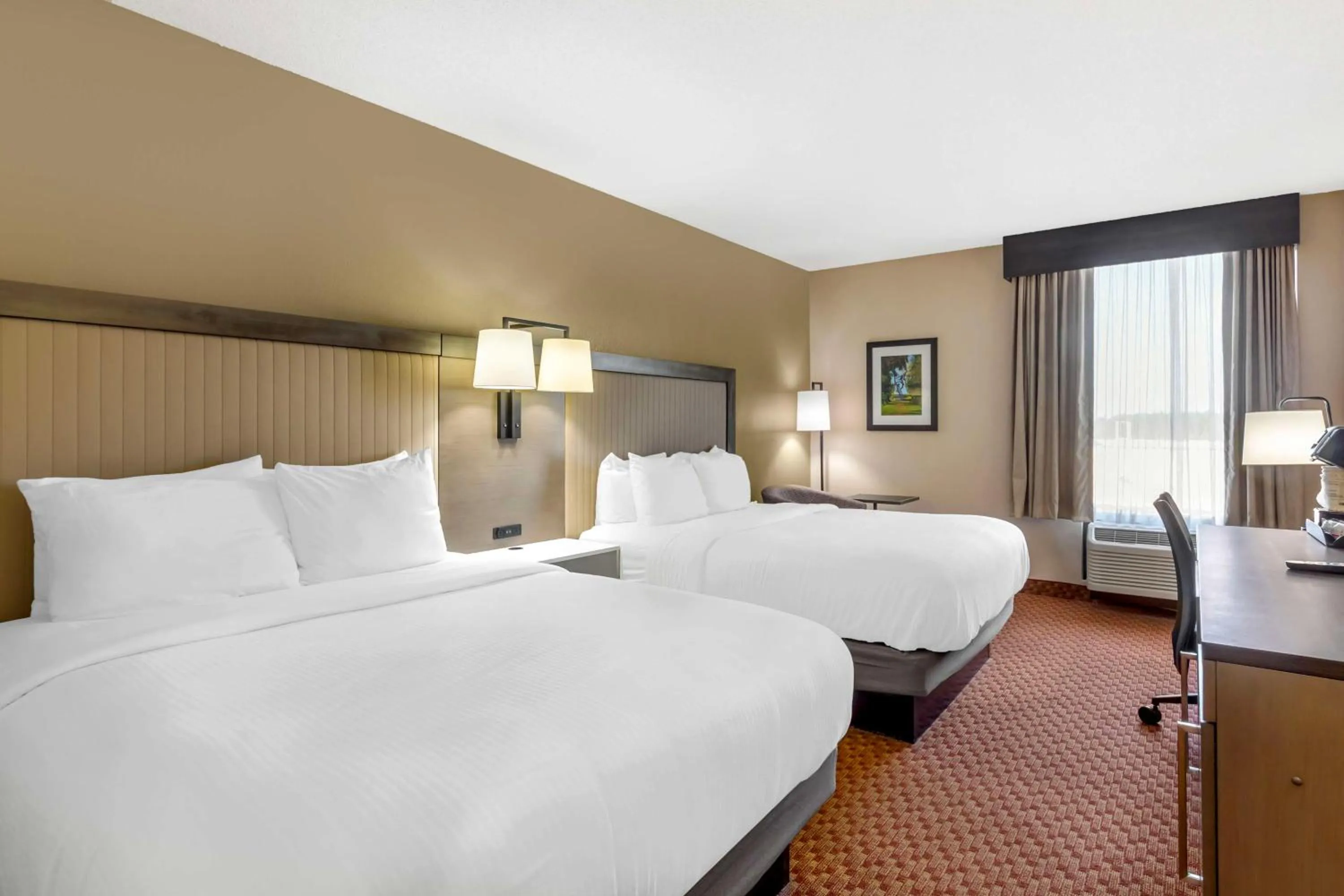 Queen Room with Two Queen Beds - Non-Smoking in Best Western Plus Kendall Hotel & Suites
