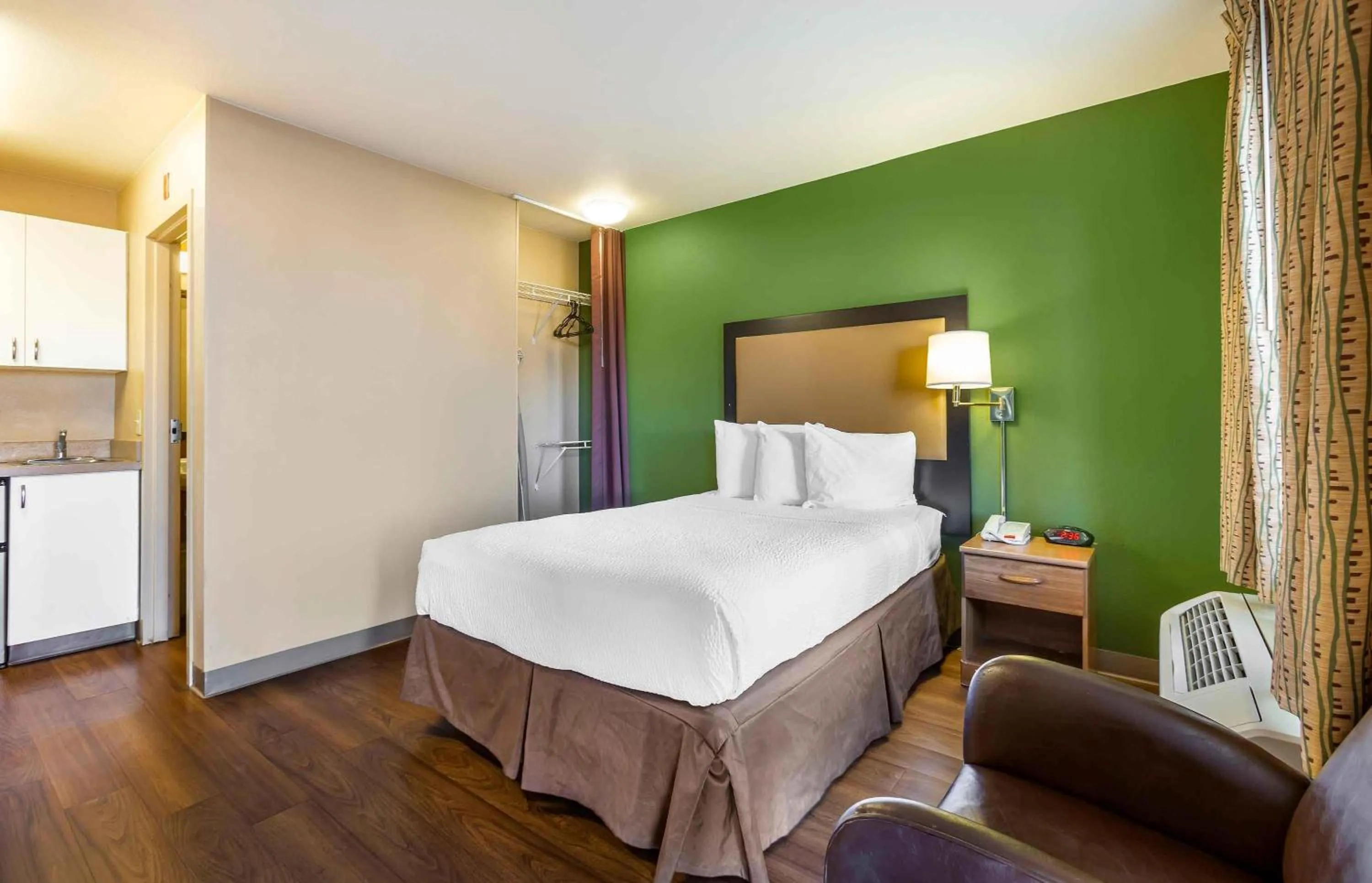 Full Studio - Non-Smoking in Extended Stay America Suites - Albuquerque - Airport